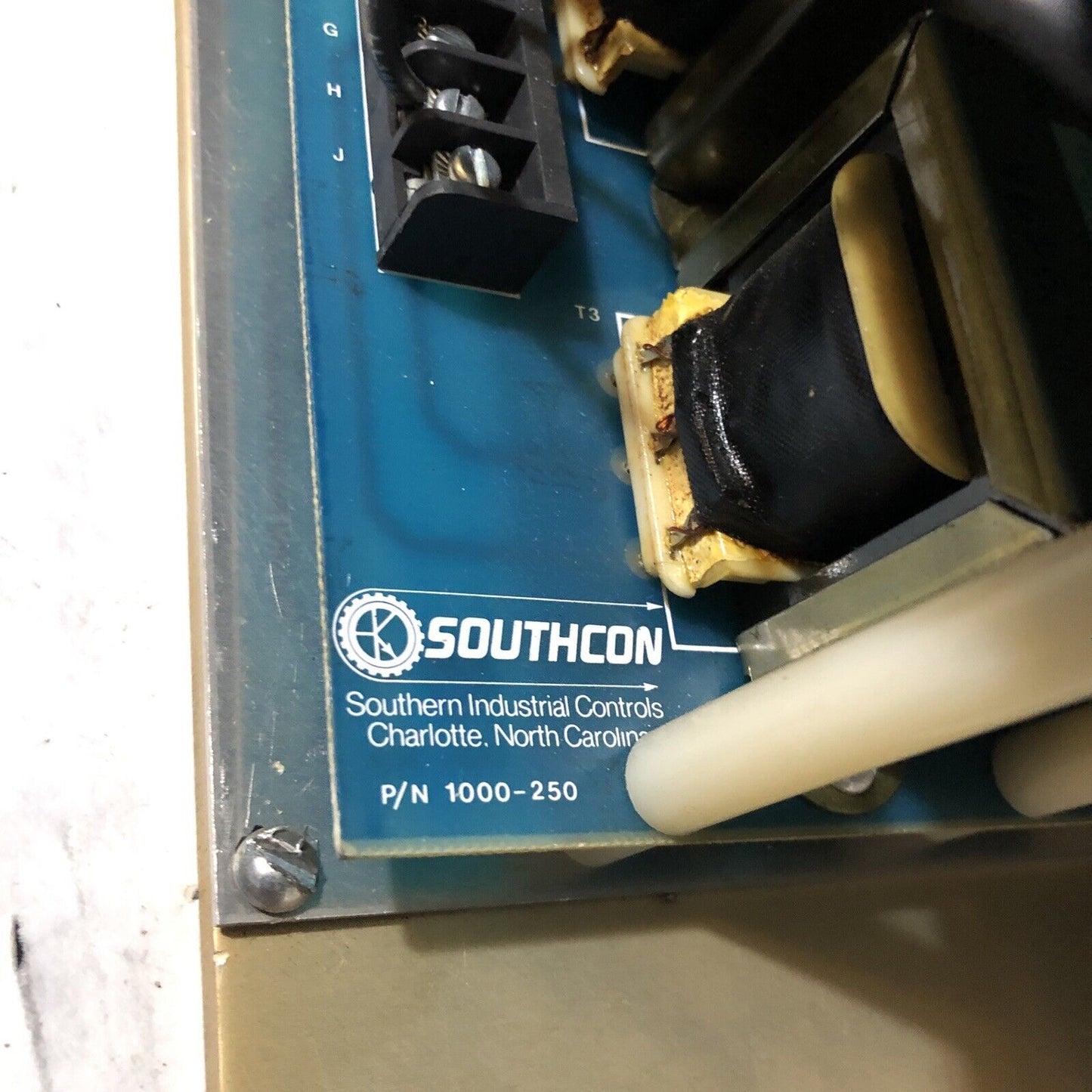 Southcon Dc12 Dc Drive,15 Hp,3-Phase,460V,7904 (6)Skkt91/14D,Dc12-2,J#7904 Vn,Bo