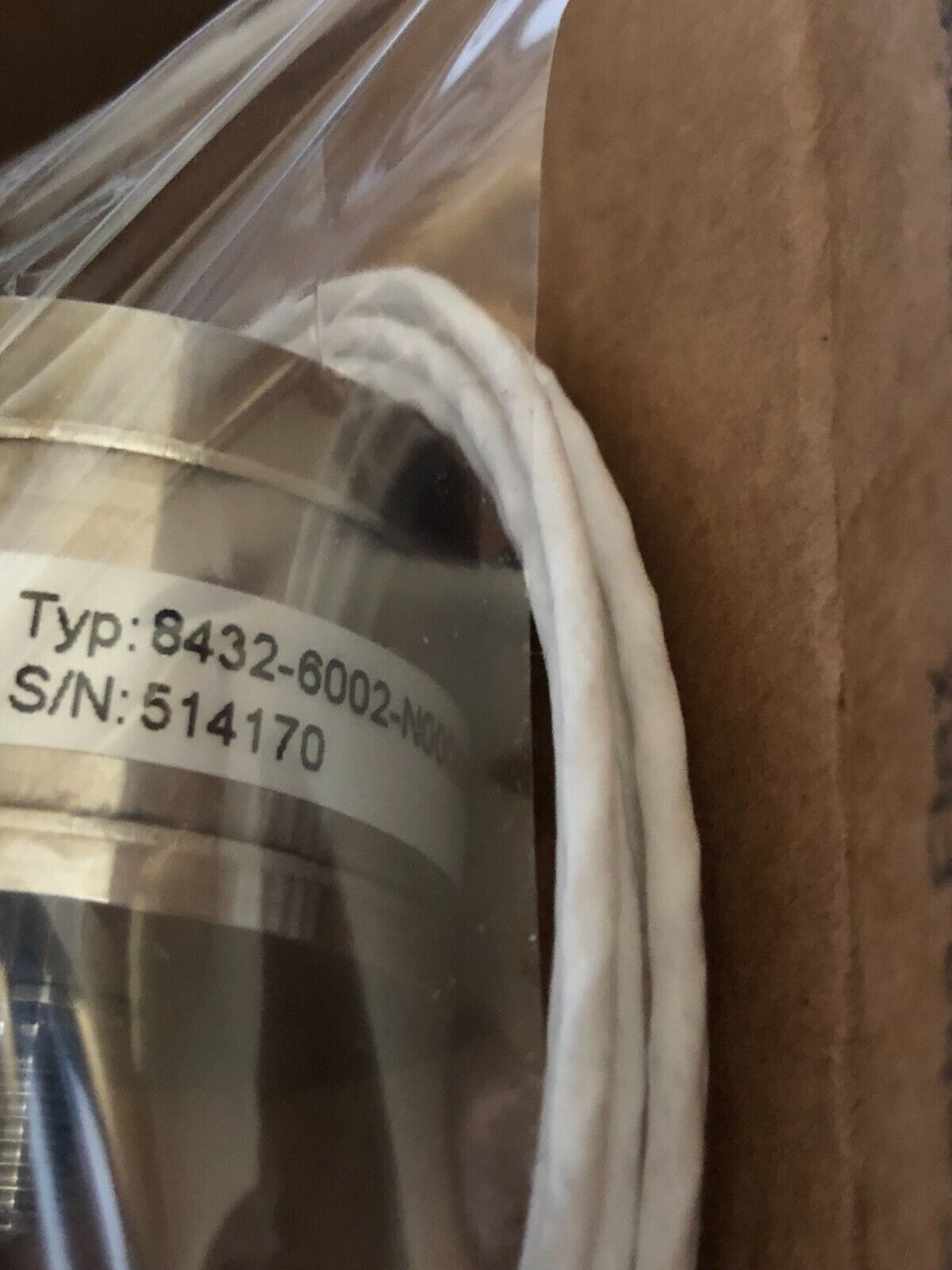 New Burster 8432-6002-N000s000,10943363 Force Sensor. 8432-6002,Ev