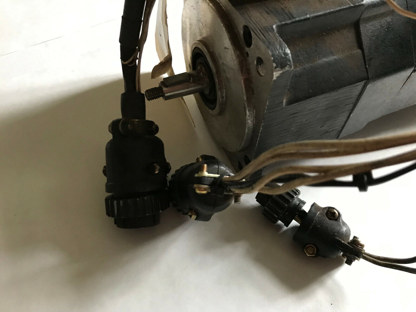 Fanuc A06b-0522-B351-R Ac Servo Motor, 90 Vdc, 2000 Rpm,3Ph,Fanuc 1-0,1-O, Bk