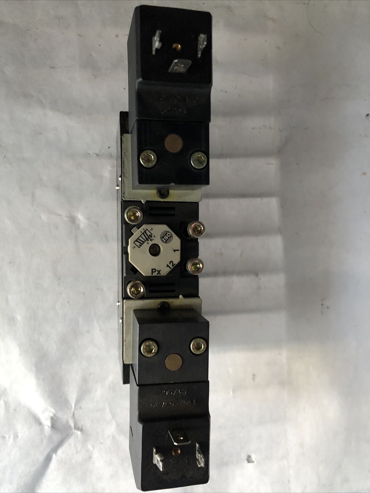 New Pneumatics Valve Parker T12vxbbl530001, Pva-K12.1F 115V 10Va,Fe