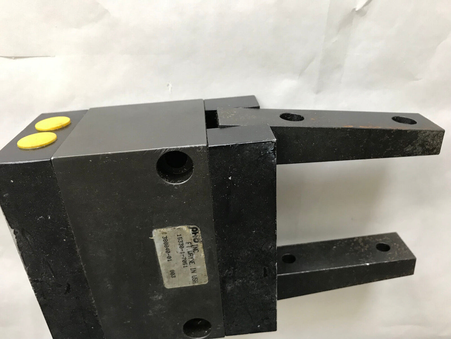 Phd 15330-1-7051,388840-01 Pnuematic Gripper,Sc