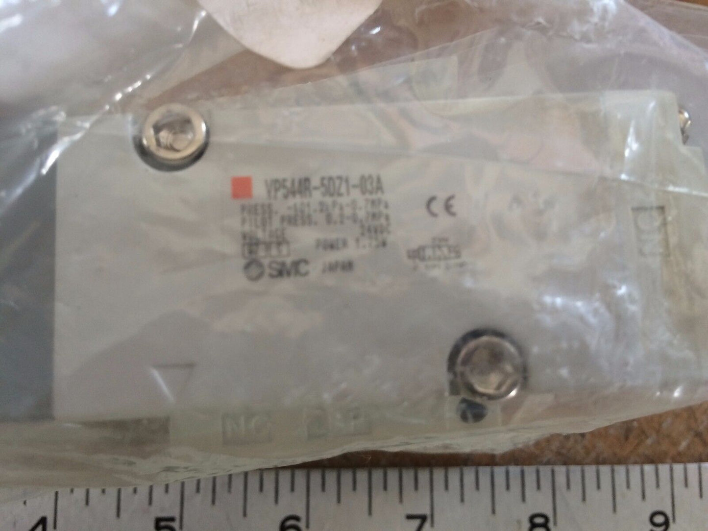 New Smc Vp544r-5Dz1-03A Valve ,Cv