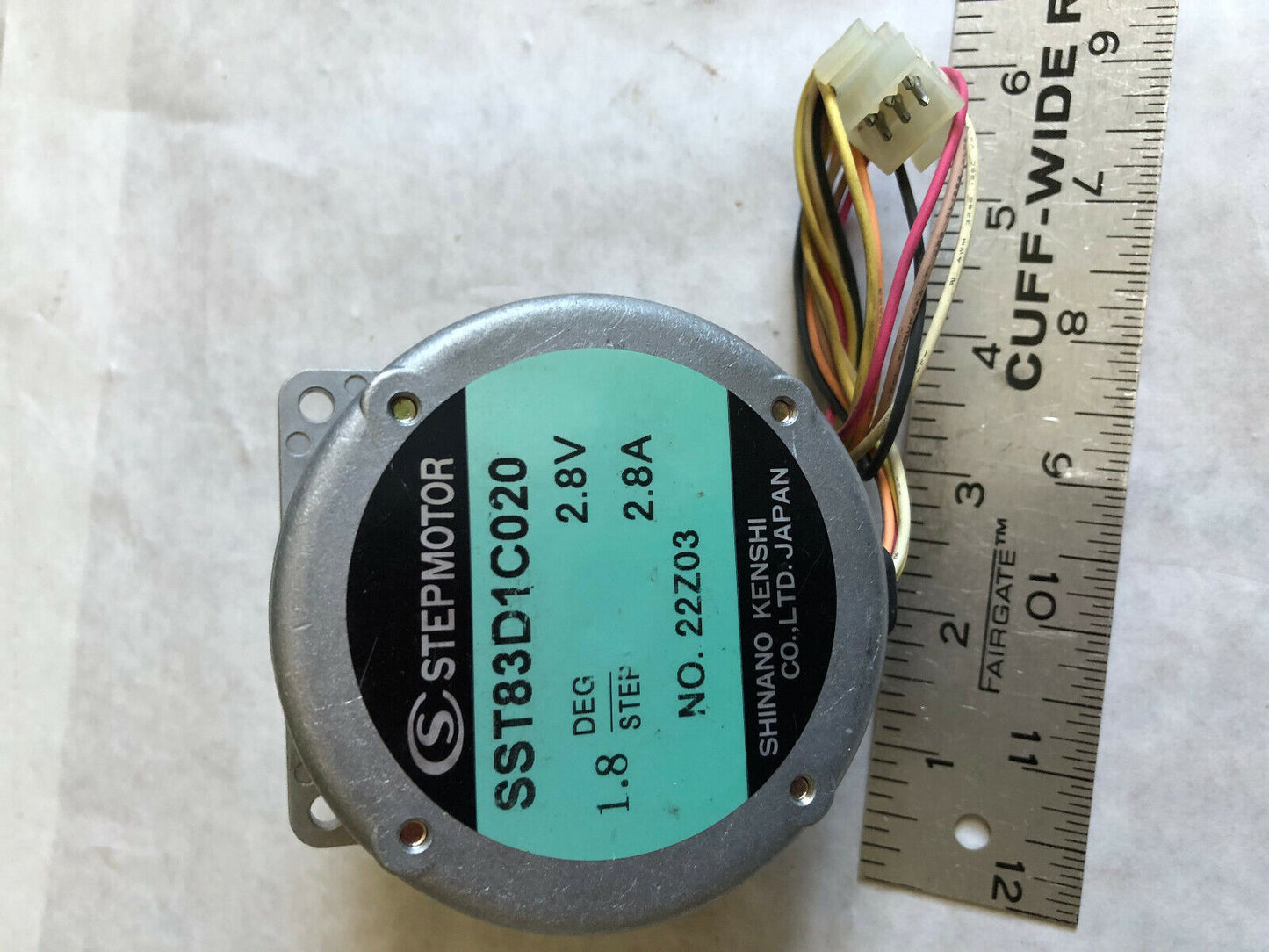 New Shinano Kenshi Sst83d1c020 Step Motor, No 22Z03 2.8V, 2.8A,Tf