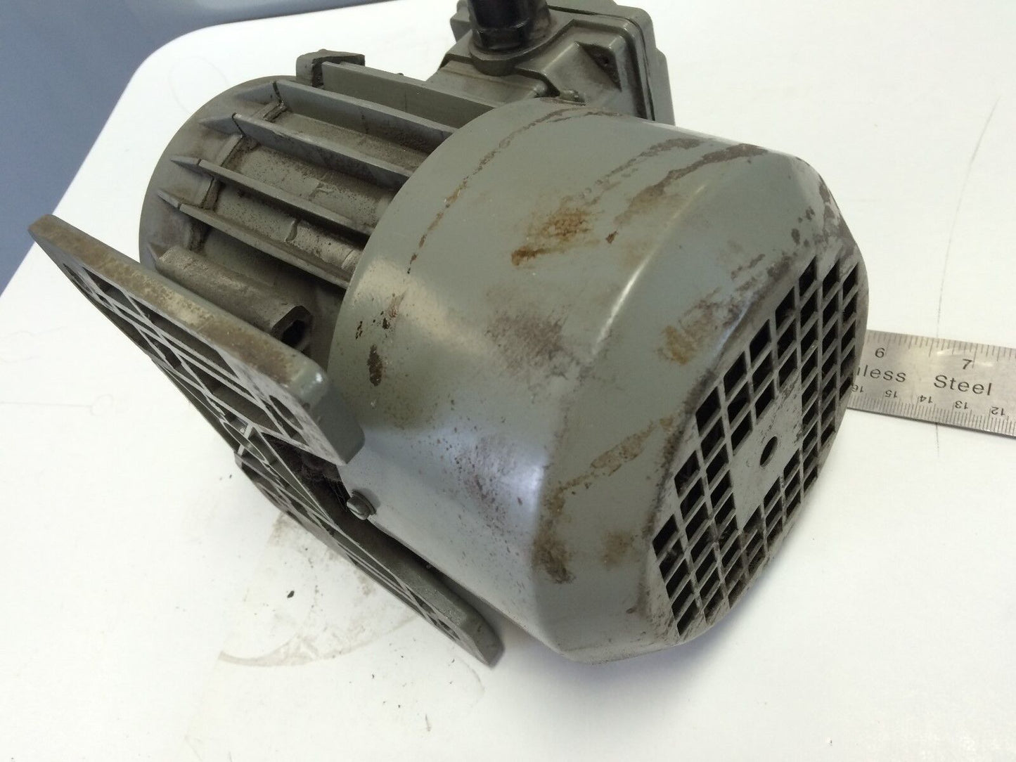 Ffd 36617 Motor 3 Phase Dpin 71-B4 ,0.37Kw 1400 Rpm 220/330V,36617,1400,Bk