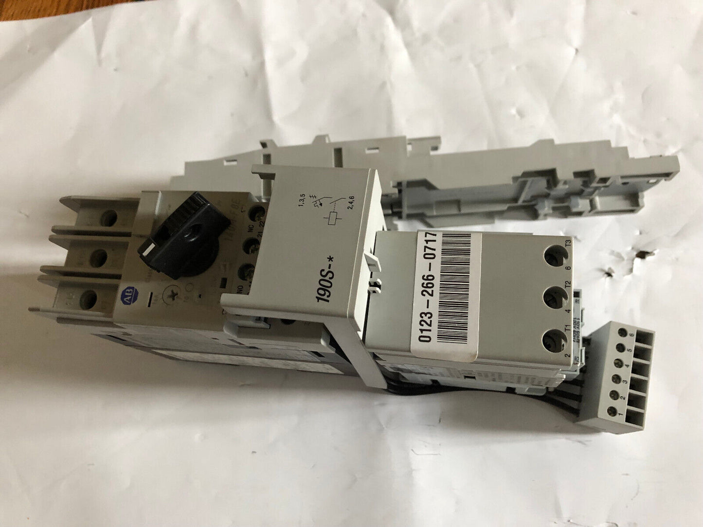Allen Bradley 190S-End3-Fc16c-Kn-R-Te,140M-F8e 190S,100Fsc280 Compact Starter,Ay