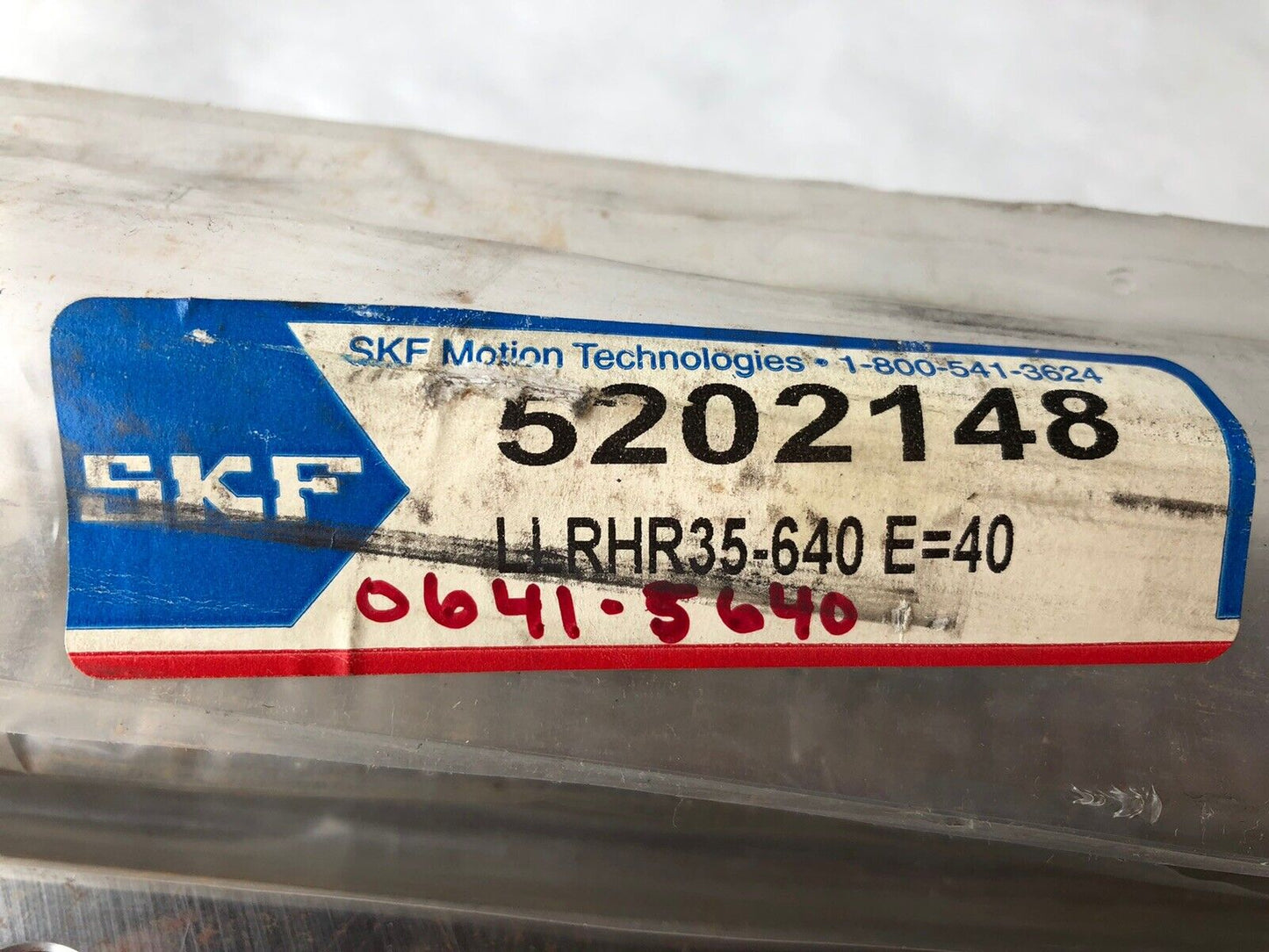 Lot 2 Skf Llrhr35-640 E=40, 5202148 Linear Rail,34Mm X 400Mm,Llrhr35-640P5w1,Ab