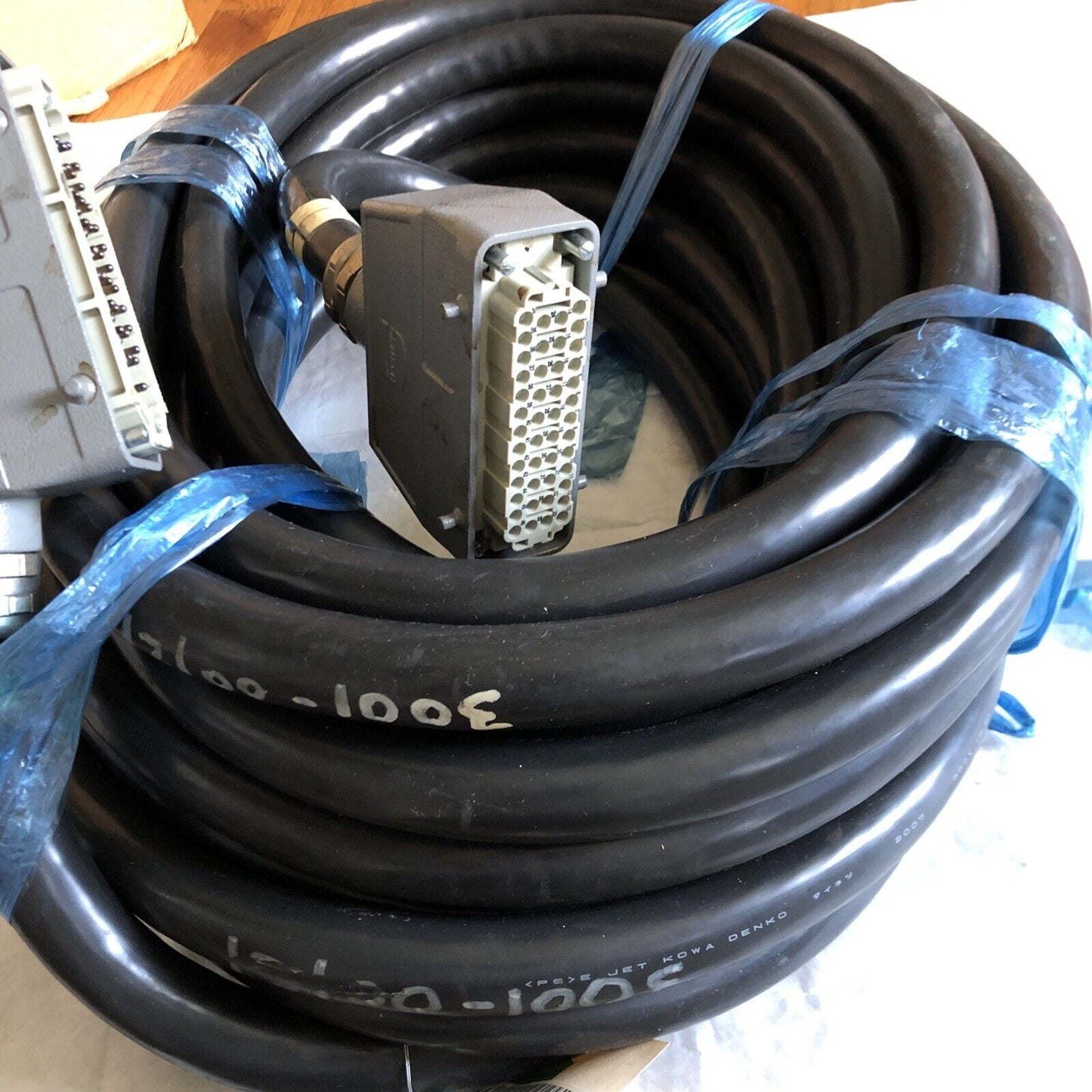 New Fanuc 2005-T882 Cnc Robot Servo Encoder Cable,300V,45-Pin,Rm1,Yz-7524527C,Th