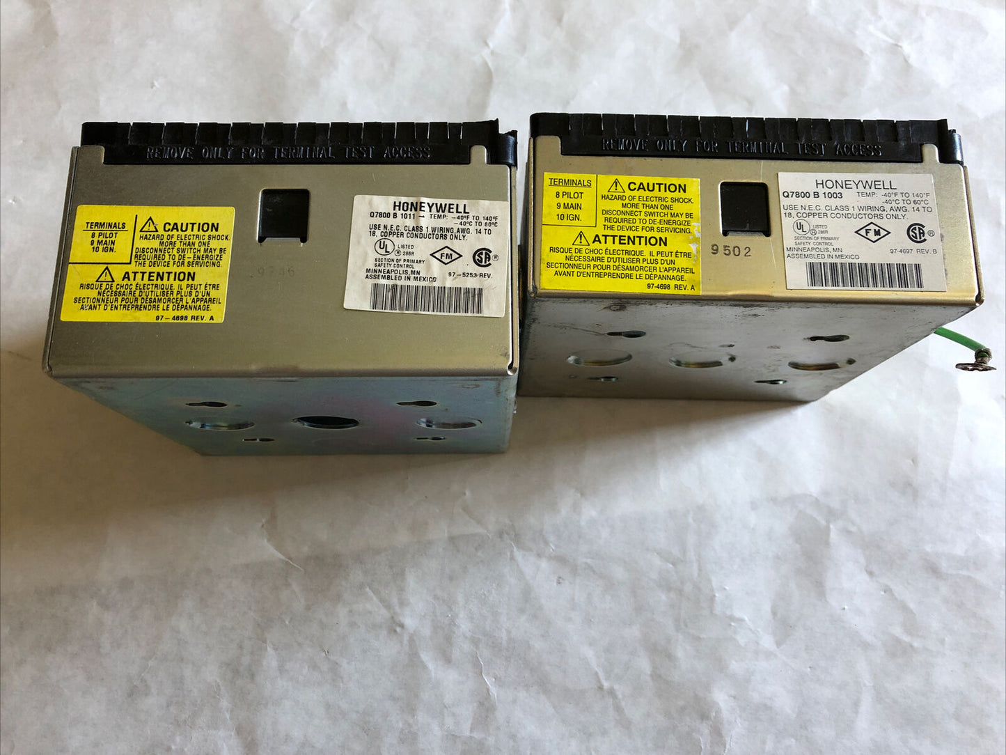 Lot 3 Mixed Q7800 B 1011 & Q7800 B 1003 Base Burner,Bu