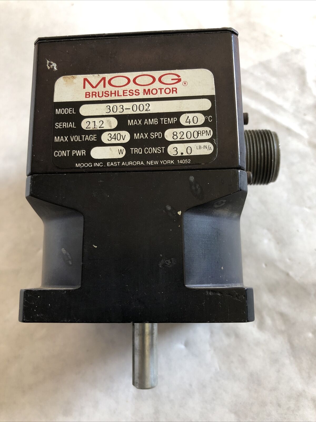Moog 303-002 Brushless Servo Motor 3/8" Shaft,Bz