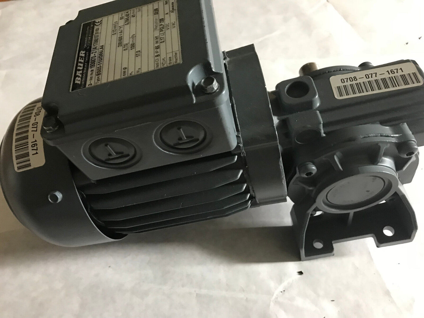 New Bauer Bs03-11U/D06la4 Electric Gear Motor 33:1 Ratio, .12 Kw 1936870-2,Ag