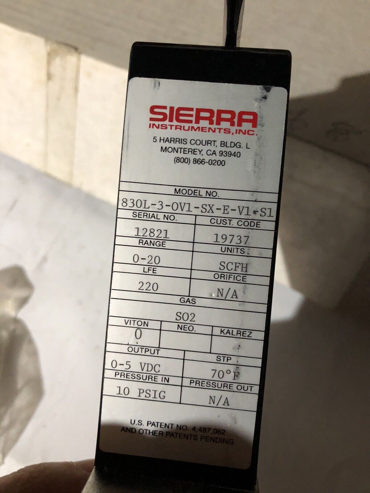 New Sierra 830L-3-0V1-Sx-E-V1-S1 Side Trak Mass Flow Meter & Controller,To