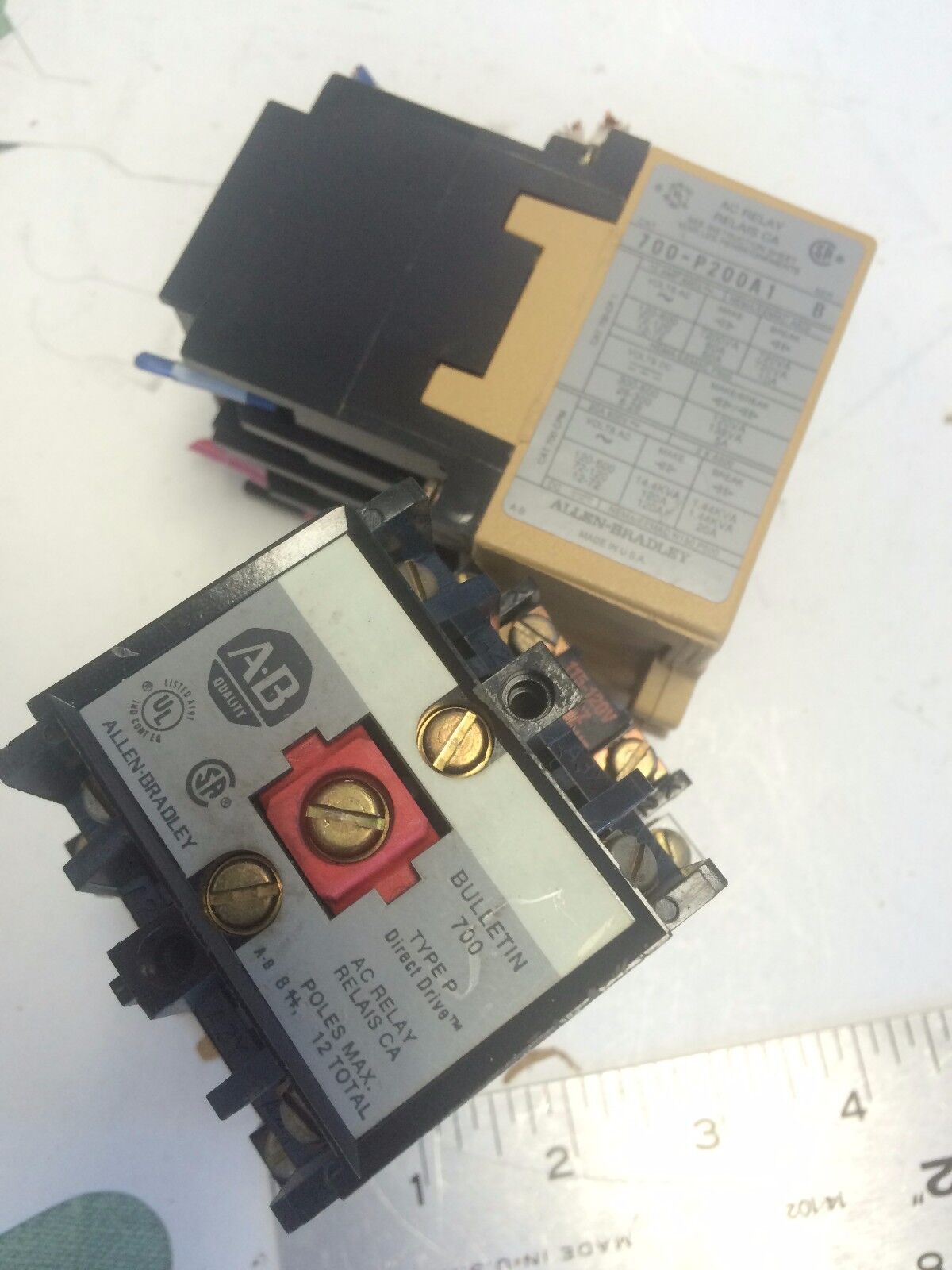 Allen-Bradley 700-P200a1 Series B Ac Relay 120V Coil ,Type P,Cs