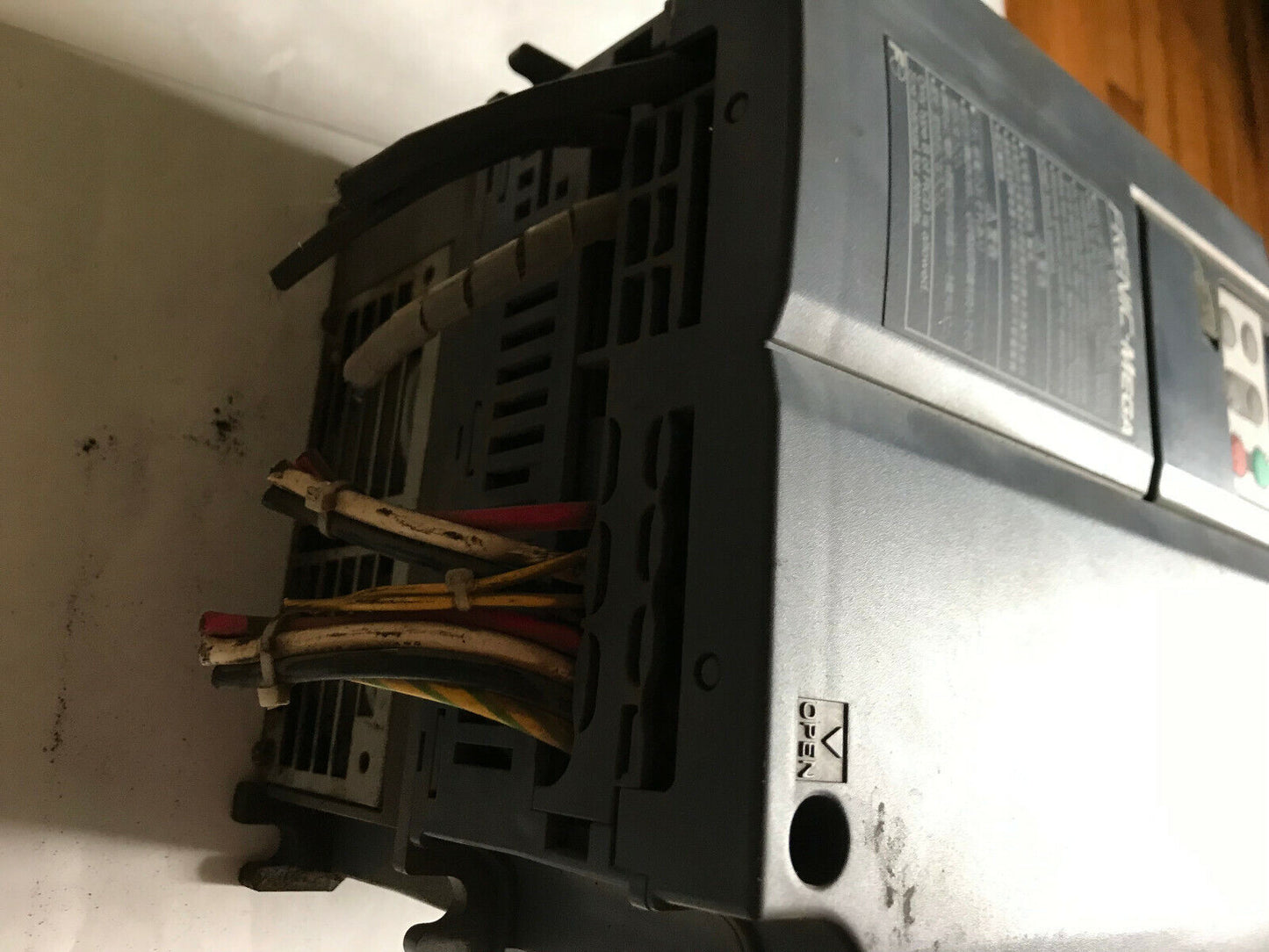 Fuji Electric Frn7.5G1s-2J Frenic-Mega Drive,Output=200-240V 46.2A,Sk