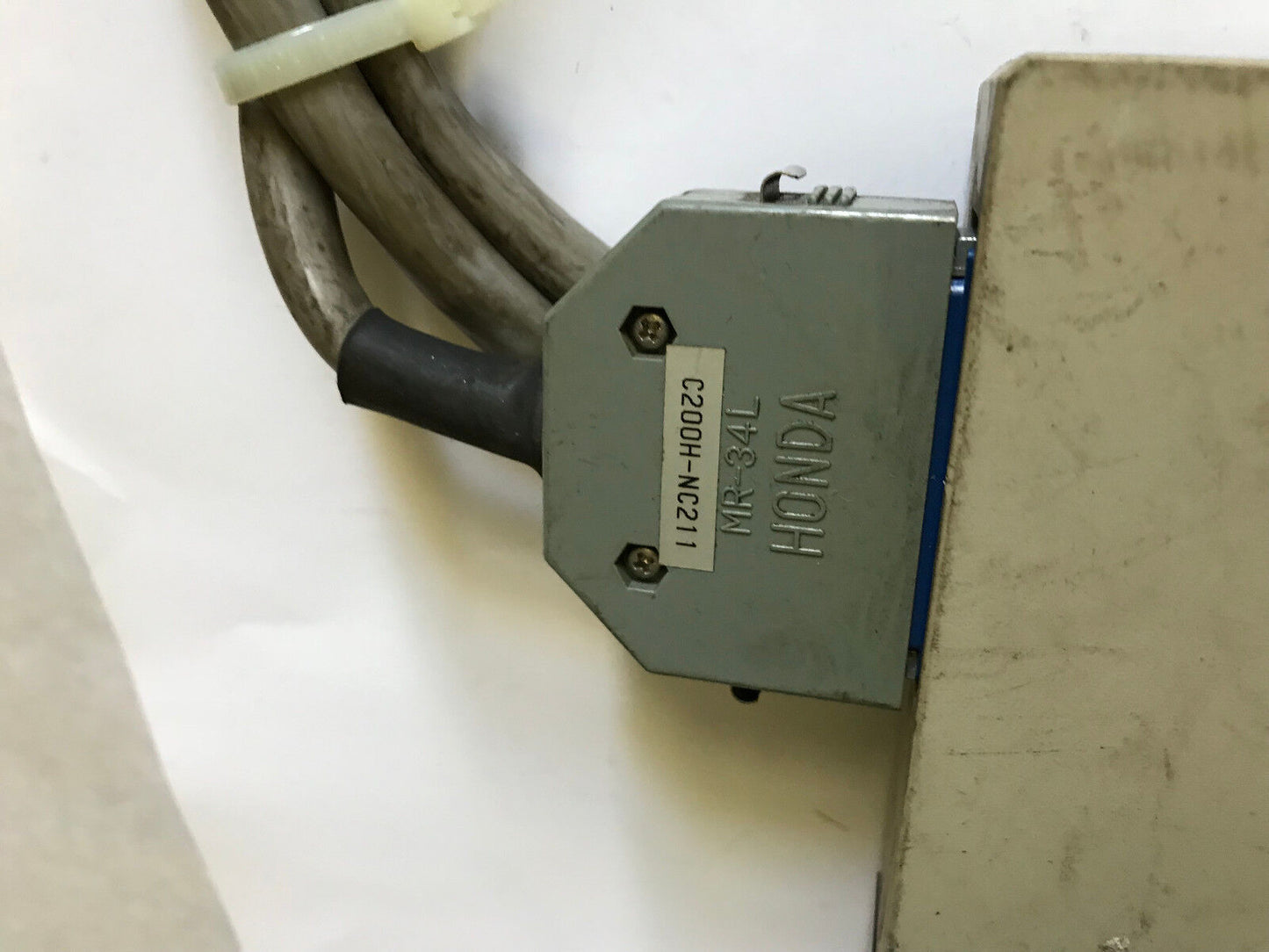 Omron C200h-Nc211 Axis Stepper Control Plc Remote Io 31X7 R88d-H Mr-34C Cable,Ep