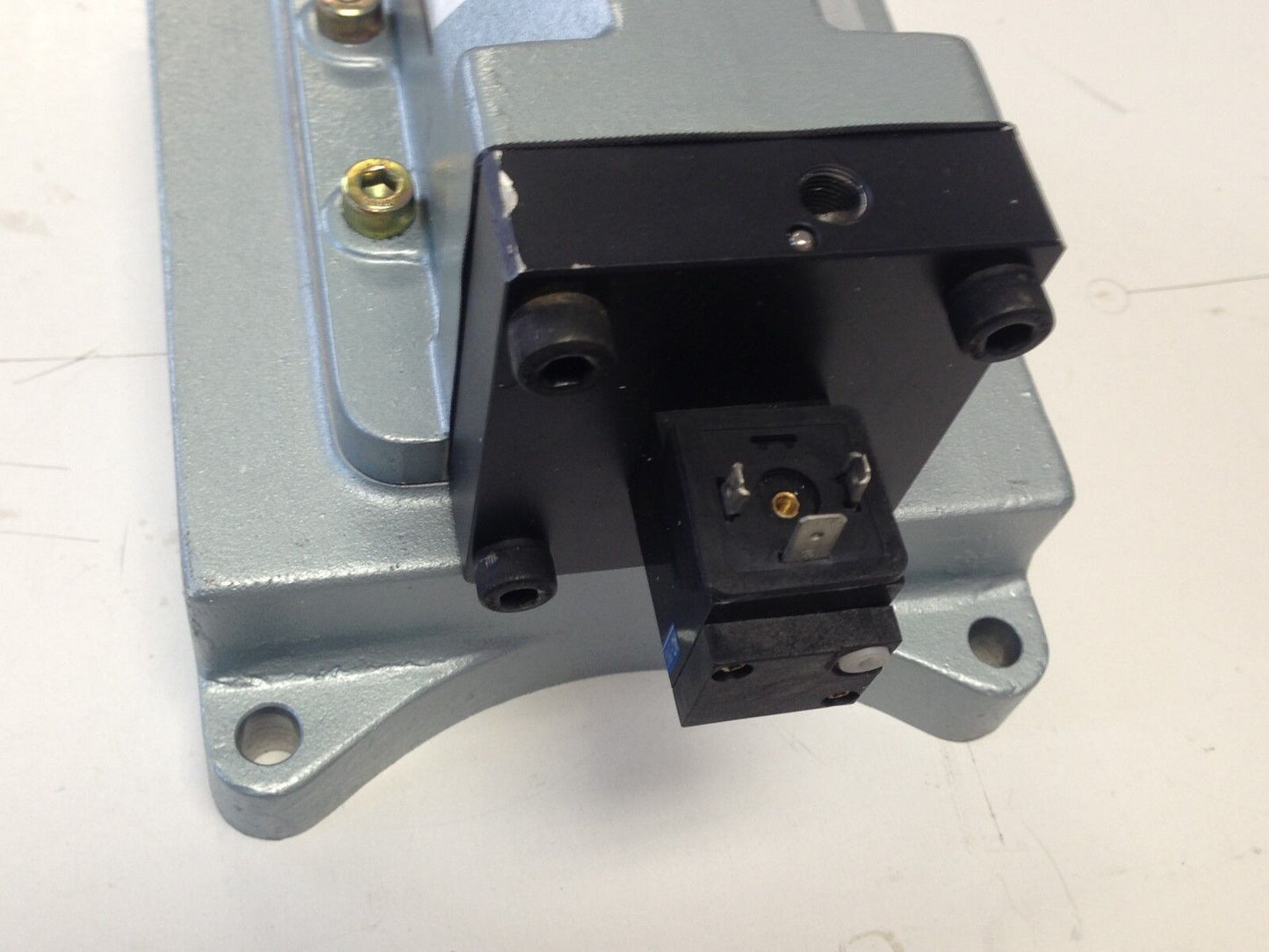 New Kuroda Pms2425u-Dp Solenoid Valve, 100/110 V Pms2425 U-Dp,Dh