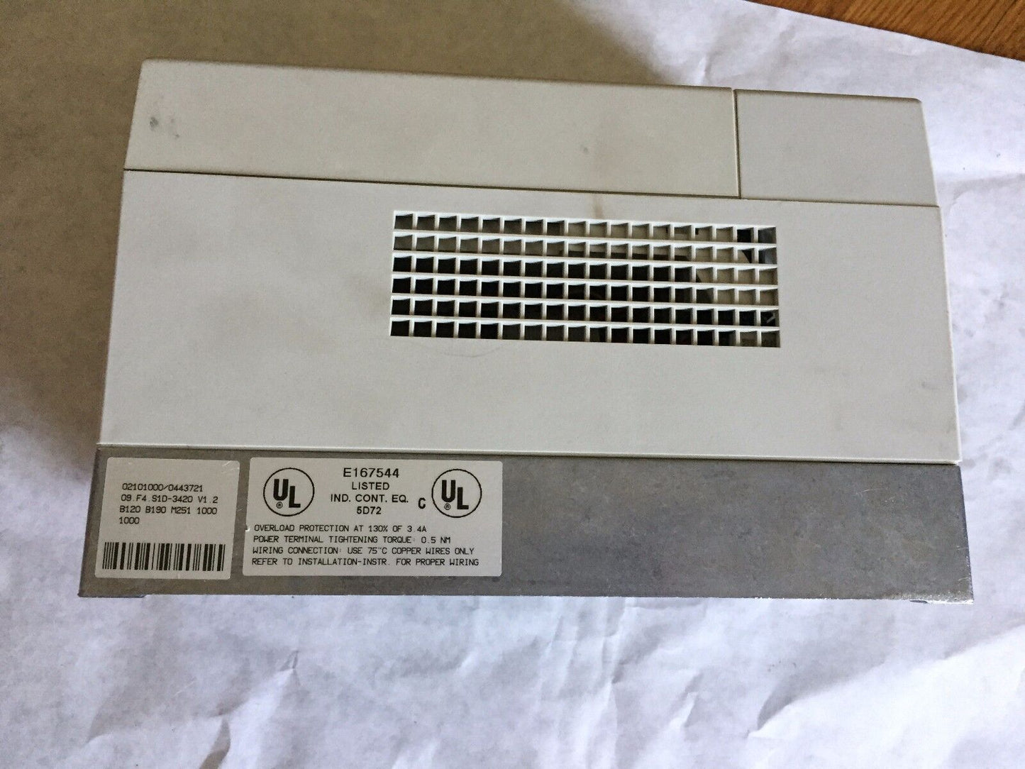 Keb 09.F4.S1d-3420/1.2 Power 2.8 Kva Keb Combivert, F4,Bw