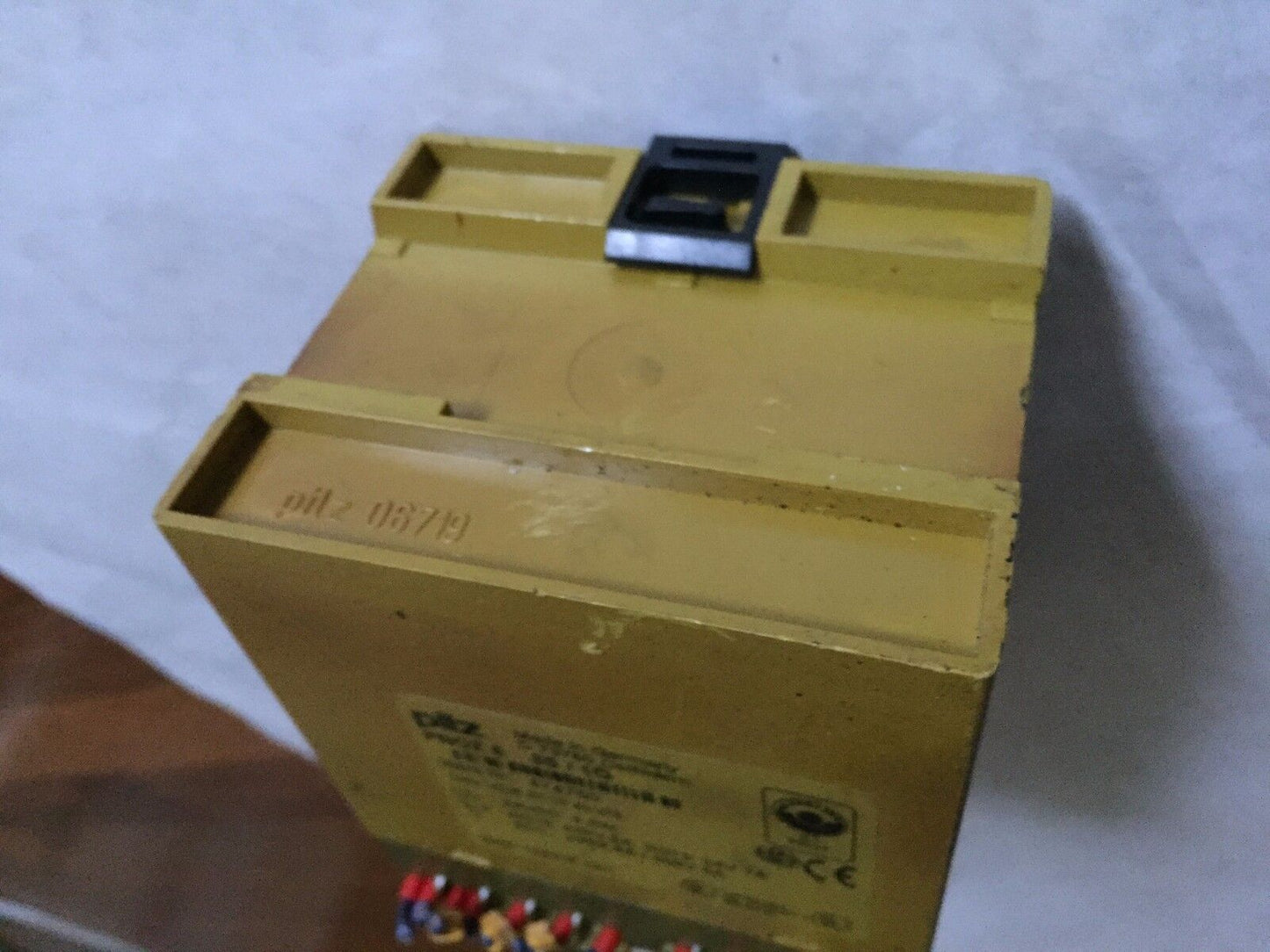 Pilz Pnoz8 3S/10,474760,Safety Relay 24Vdc 6Va,4.5W 3No 1Nc Pnoz824dc,Bx