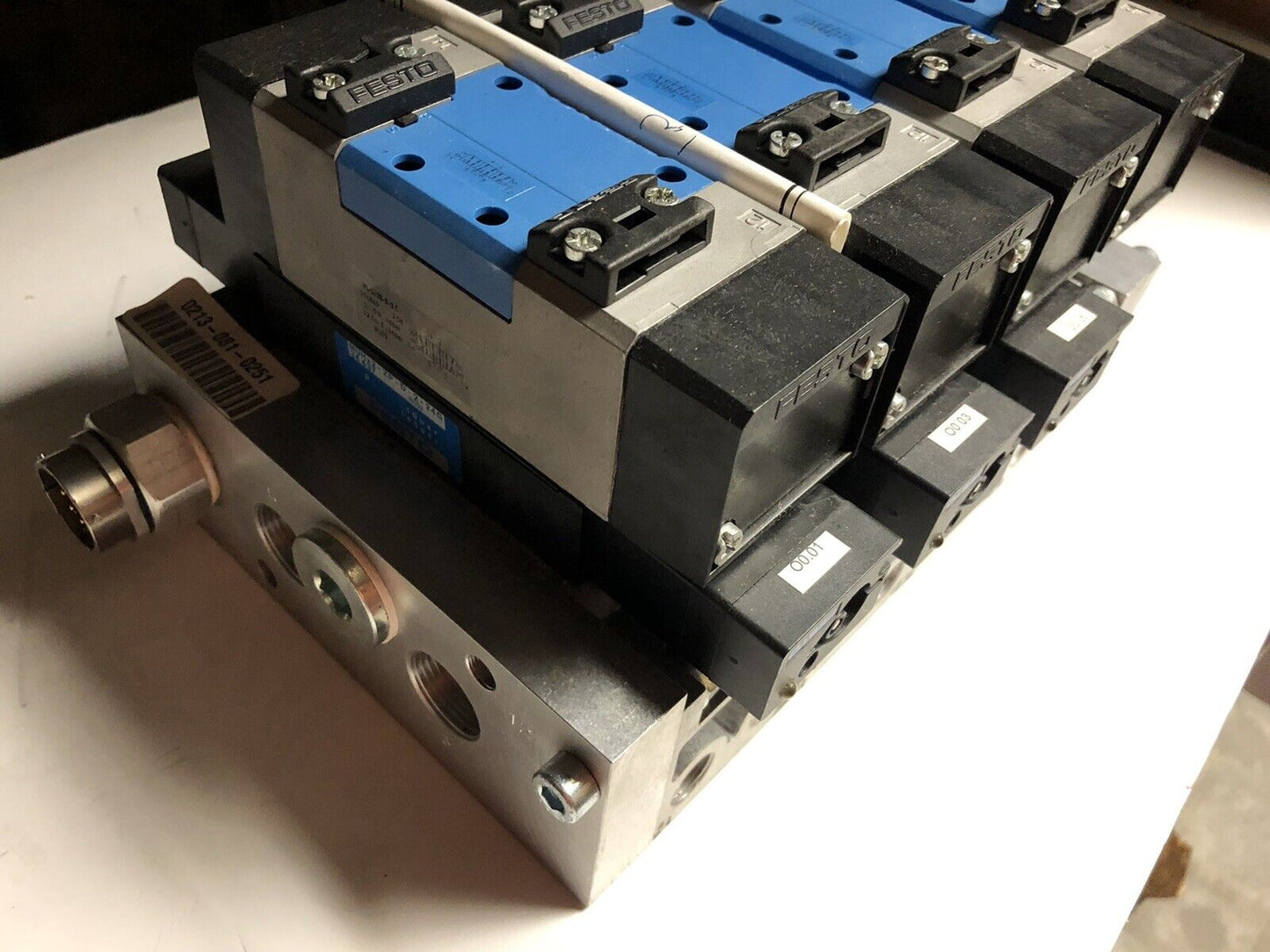 Festo Vimp-04 0020555557 Valve Muhx2-Zp-D-2-24G,Vl-5/3E-D-2C,Iepl-04-D-2 Vigk,Ew