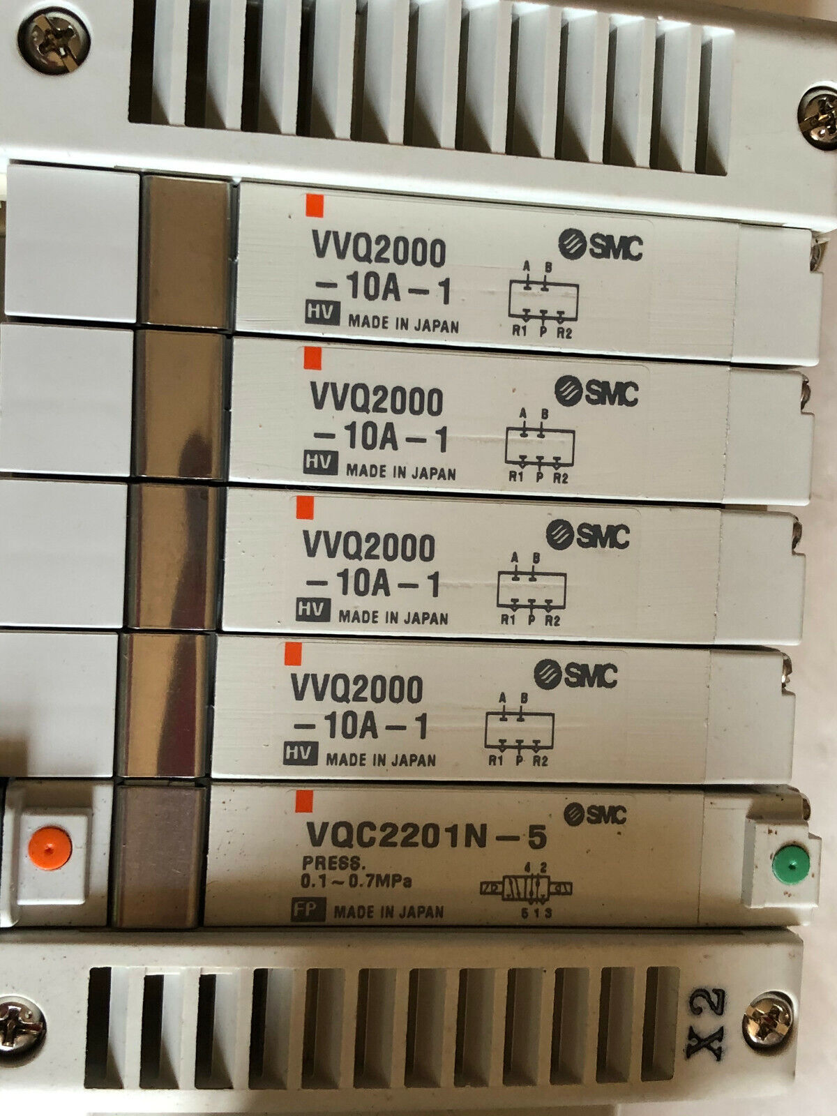 Smc Us2984-10,Ex230-Sdn1,Ex230-Cb2,Vqc2201n5 Interface Module Valve,(Damaged),Cg