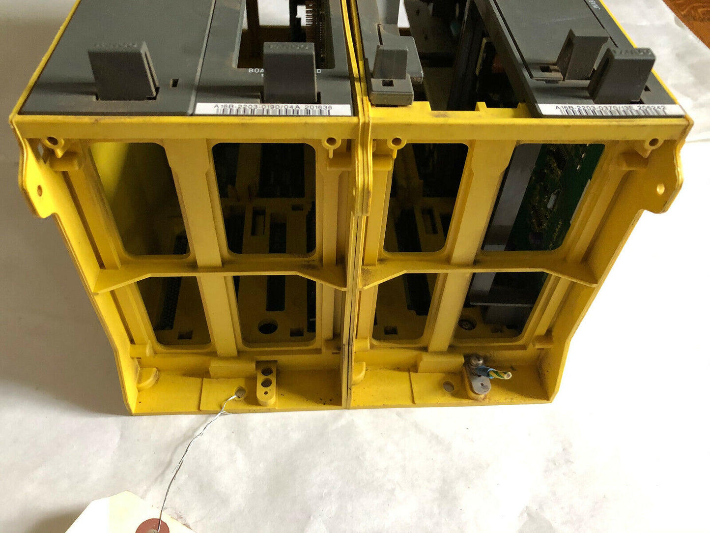 Fanuc A05b-2400-C061 Slot Rack,Board A16b-2203-0190/04A,A16b-2203-0370/13E,Cg