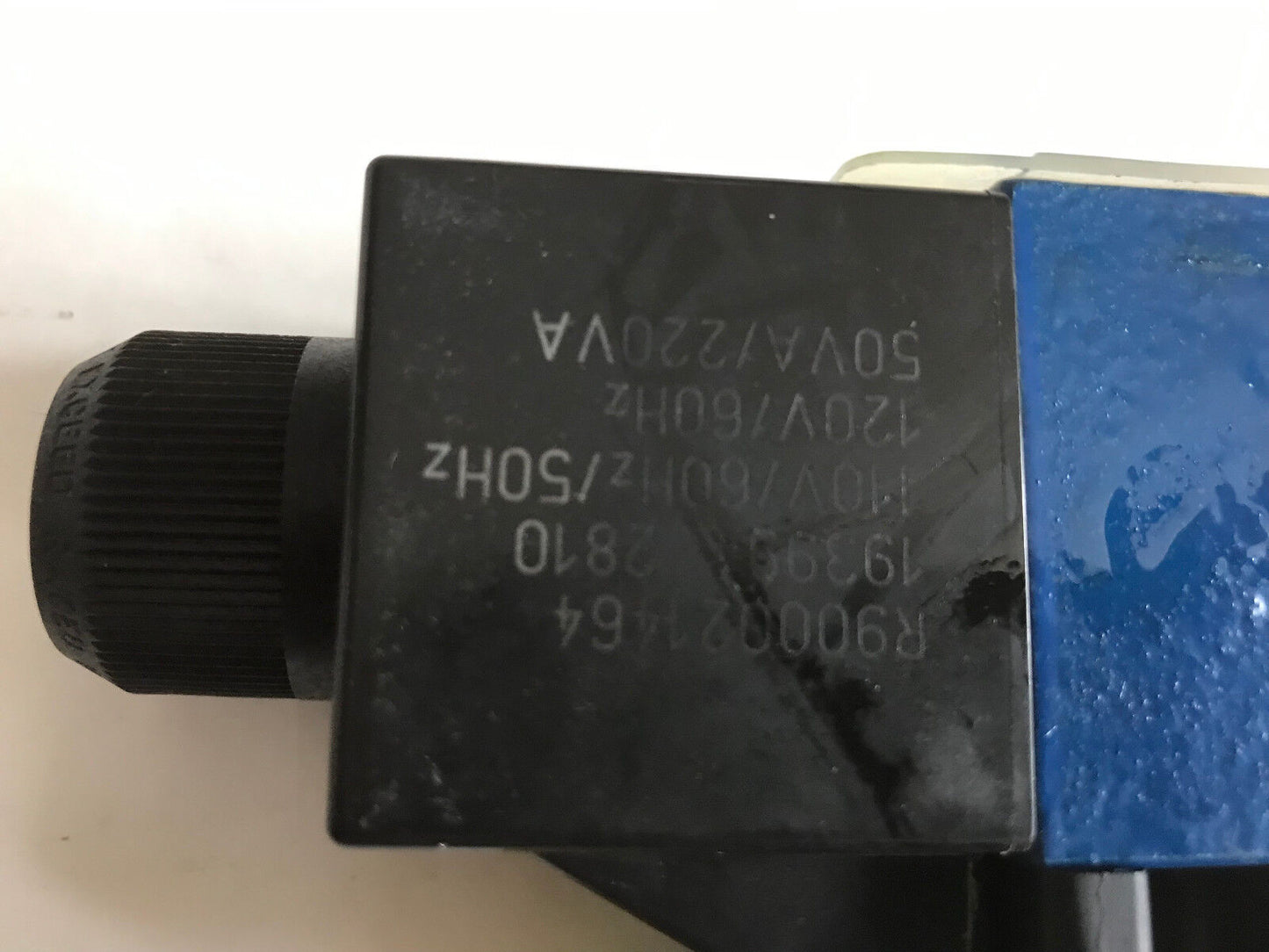 New Rexroth R900945536 Hydraulic Solenoid Valve 4We 6 D62/Ew110n9dk25l So779,Sc