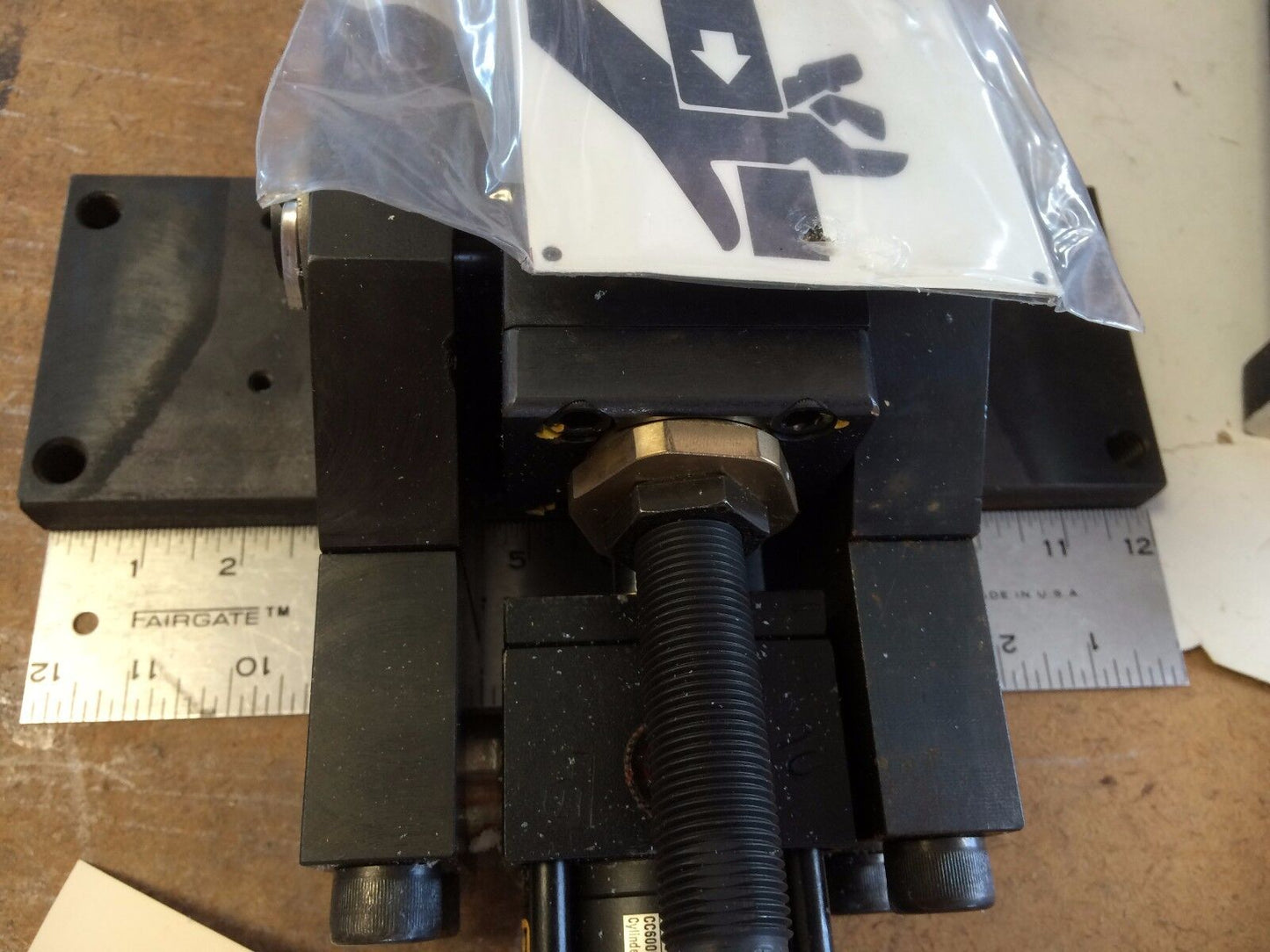 New Parker 02.00 D2anus13a 1.000 Pneumatic Pallet Stop,Series 2An,Ao