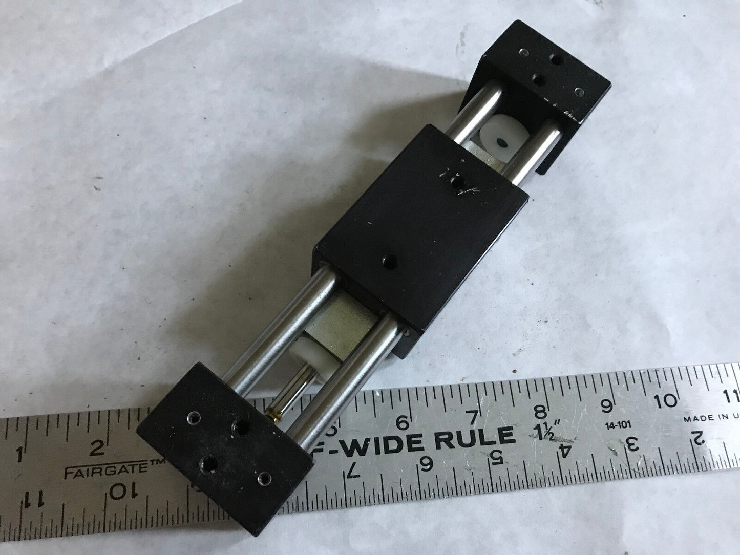 New R & I Dura-Slide-Ii ,R&I Mair-10-1-1/2" Pneumatic Slide,Mair-10-1 1/2,Es