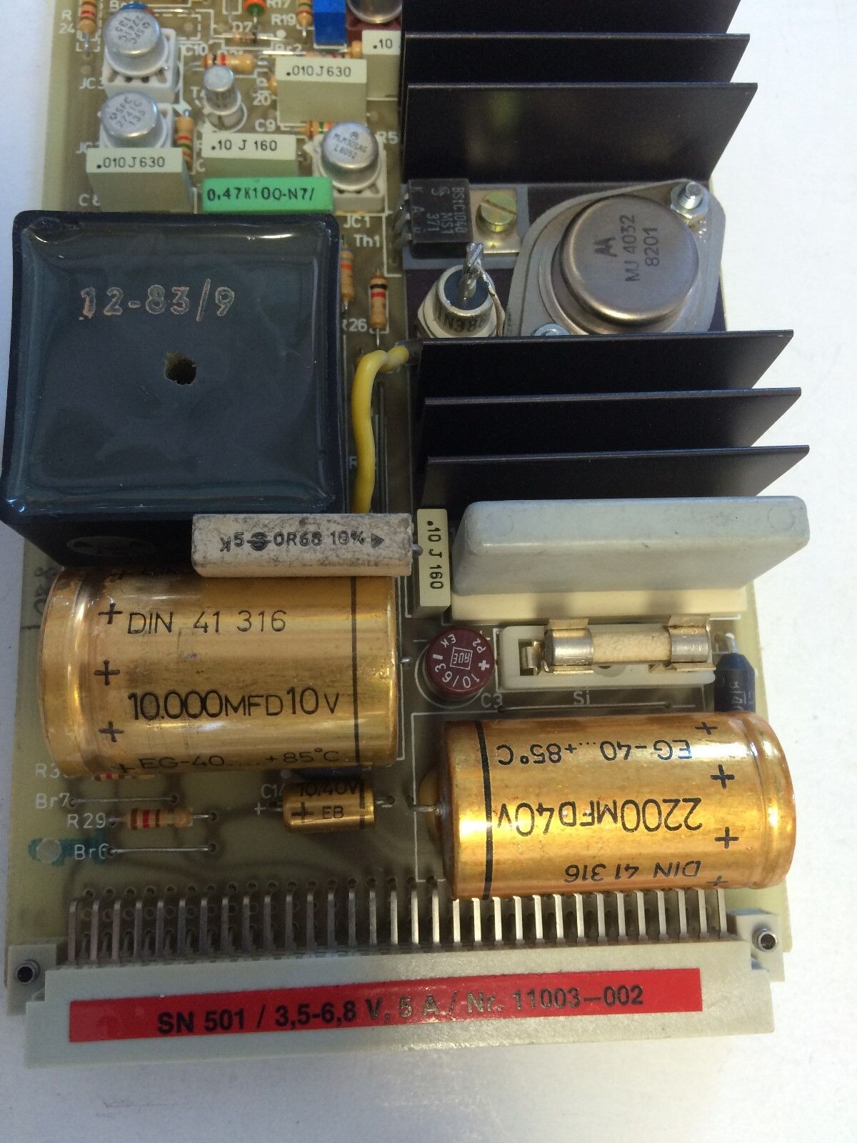 Indel 11003-002, 3,5-6,8 V, 5A Supply Schroff 21060-023/06,Bl
