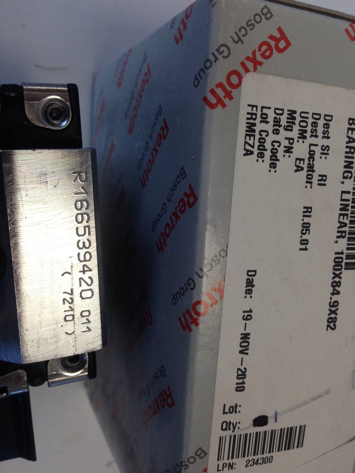 New Rexroth Bosch R166539420 011 (7210) 5101-9638-A Linear Rail Bearing,Dd
