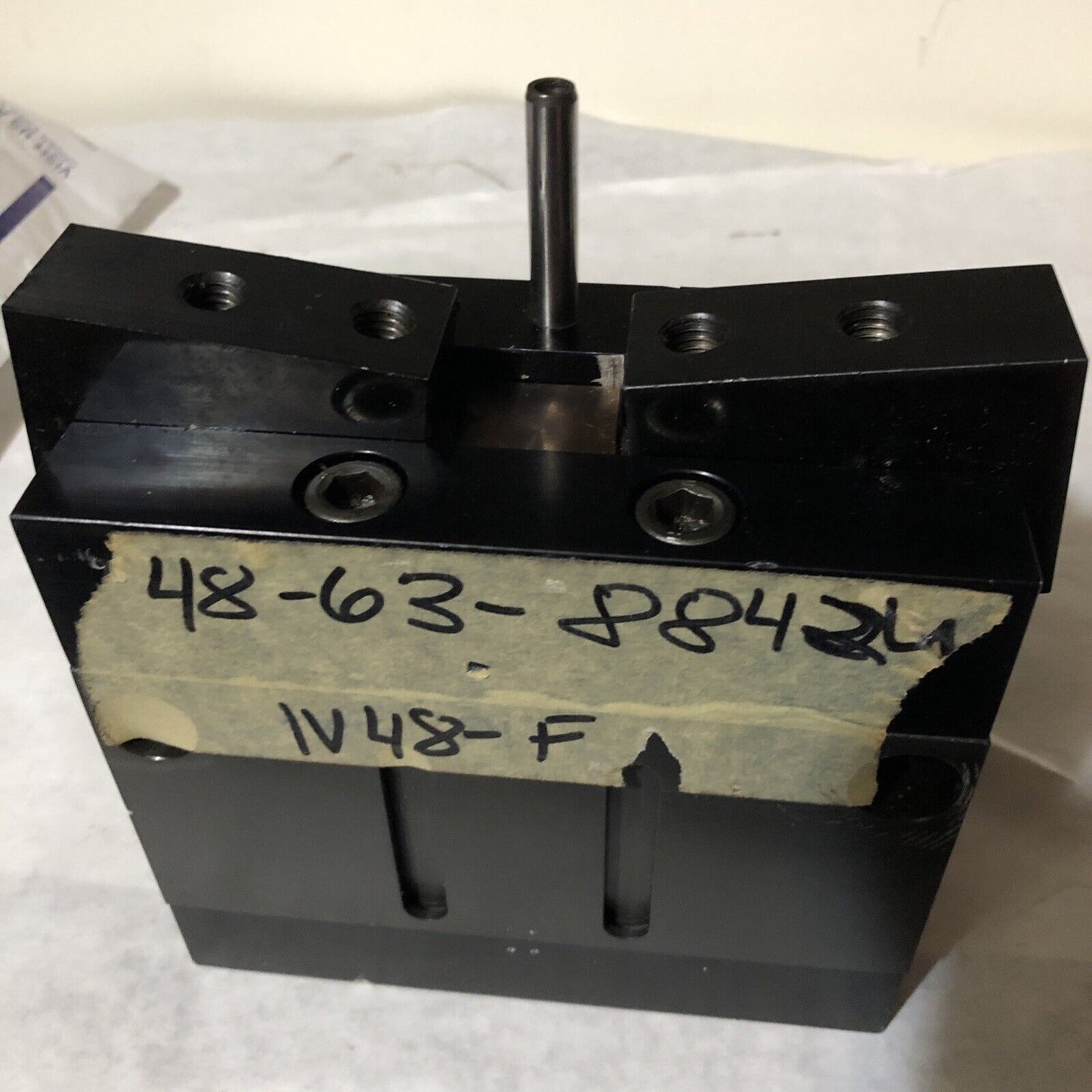 Phd 48-63-88424,Iv48-F,Iv48-F,1V48-F Pneumatic Gripper 48-63-8842U,1694830,Bs