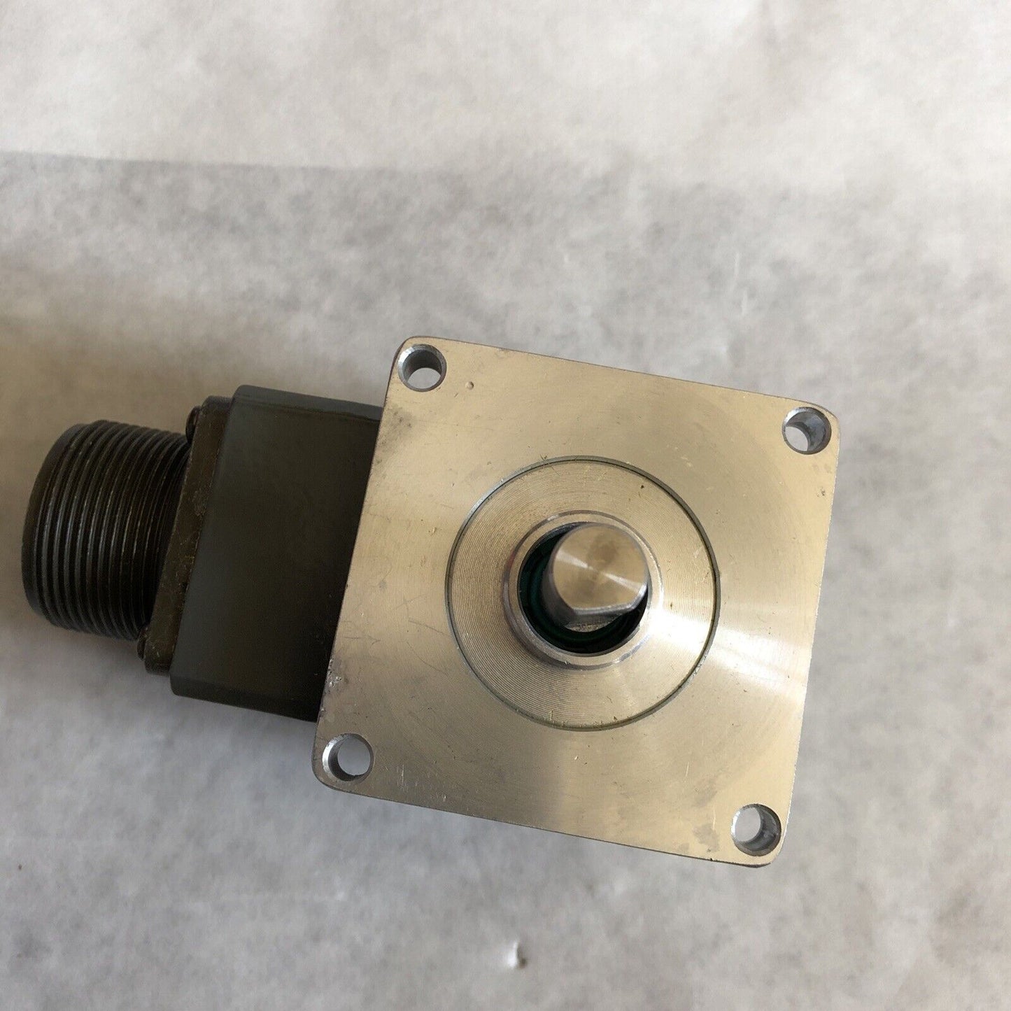New Dynapar H220005100435 Encoder Directional Flange 7Pin Male Pilot,Ec