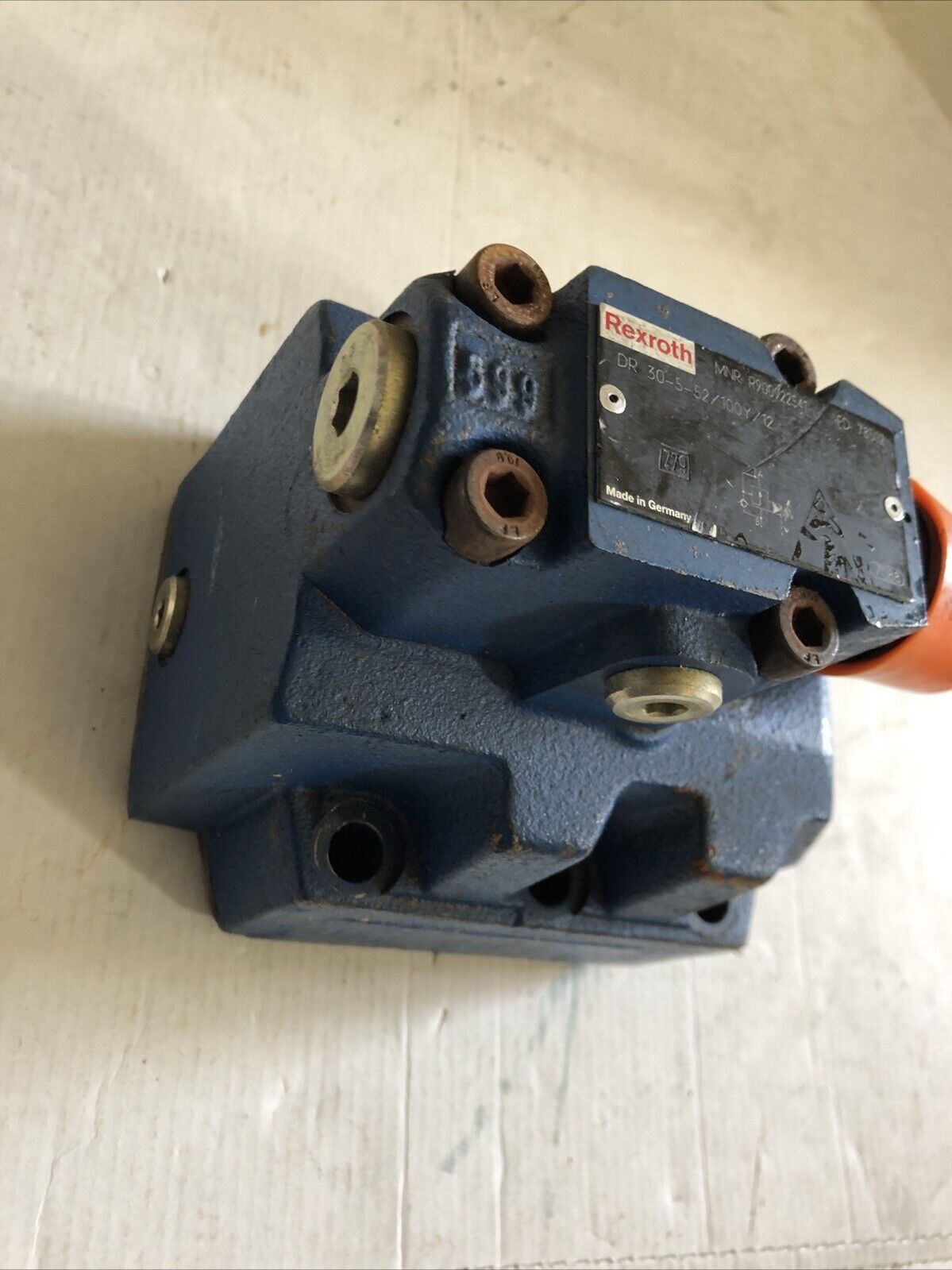 New Rexroth R900922541,Bosch Dr 30-5-52/100Y/12 Hydraulic Valve,Ej