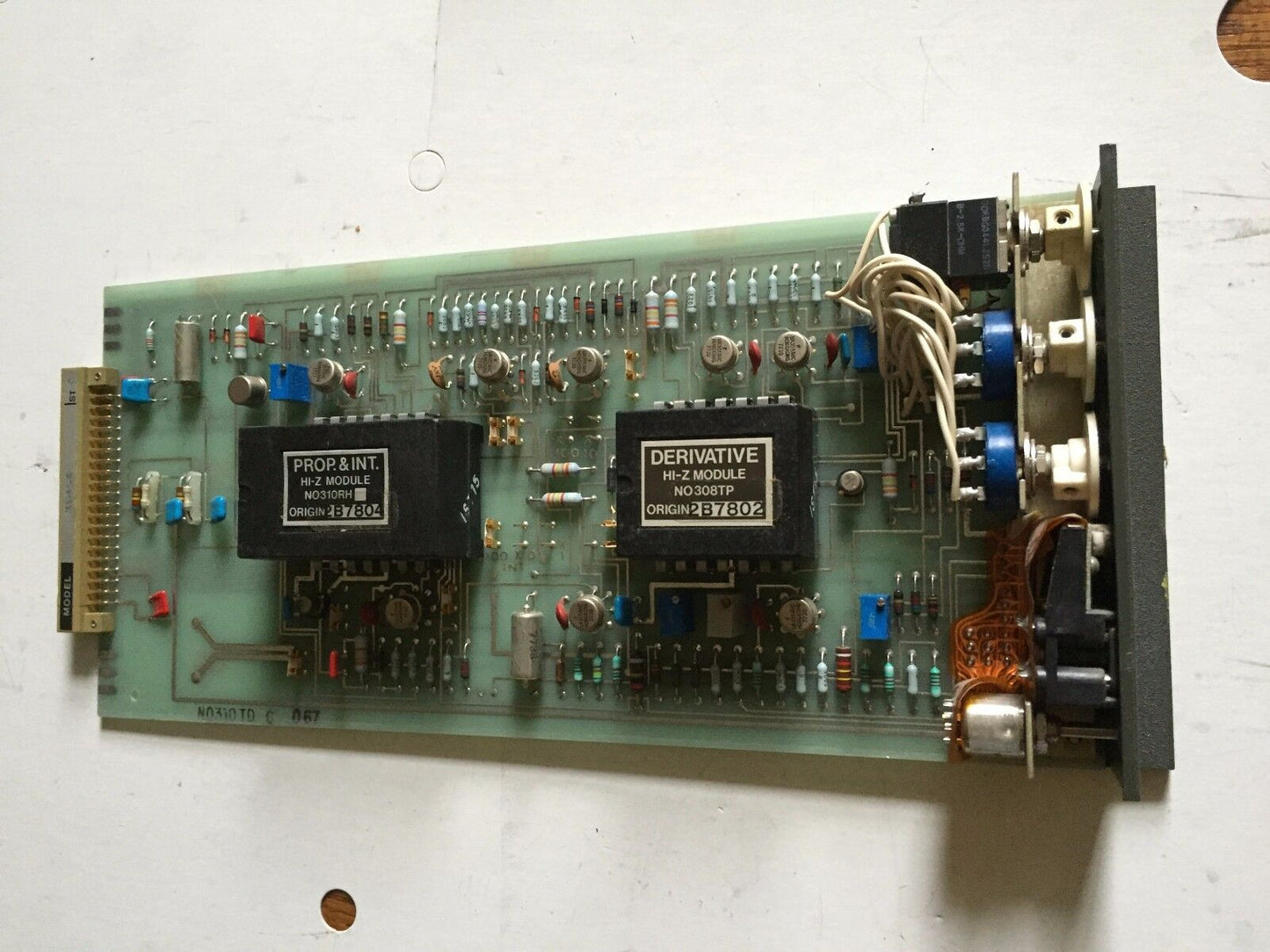 Foxboro 2Ax+A5-R,F7720f,N0310rd-C, Auto-Manual Pid Control 2Axa5r,Es