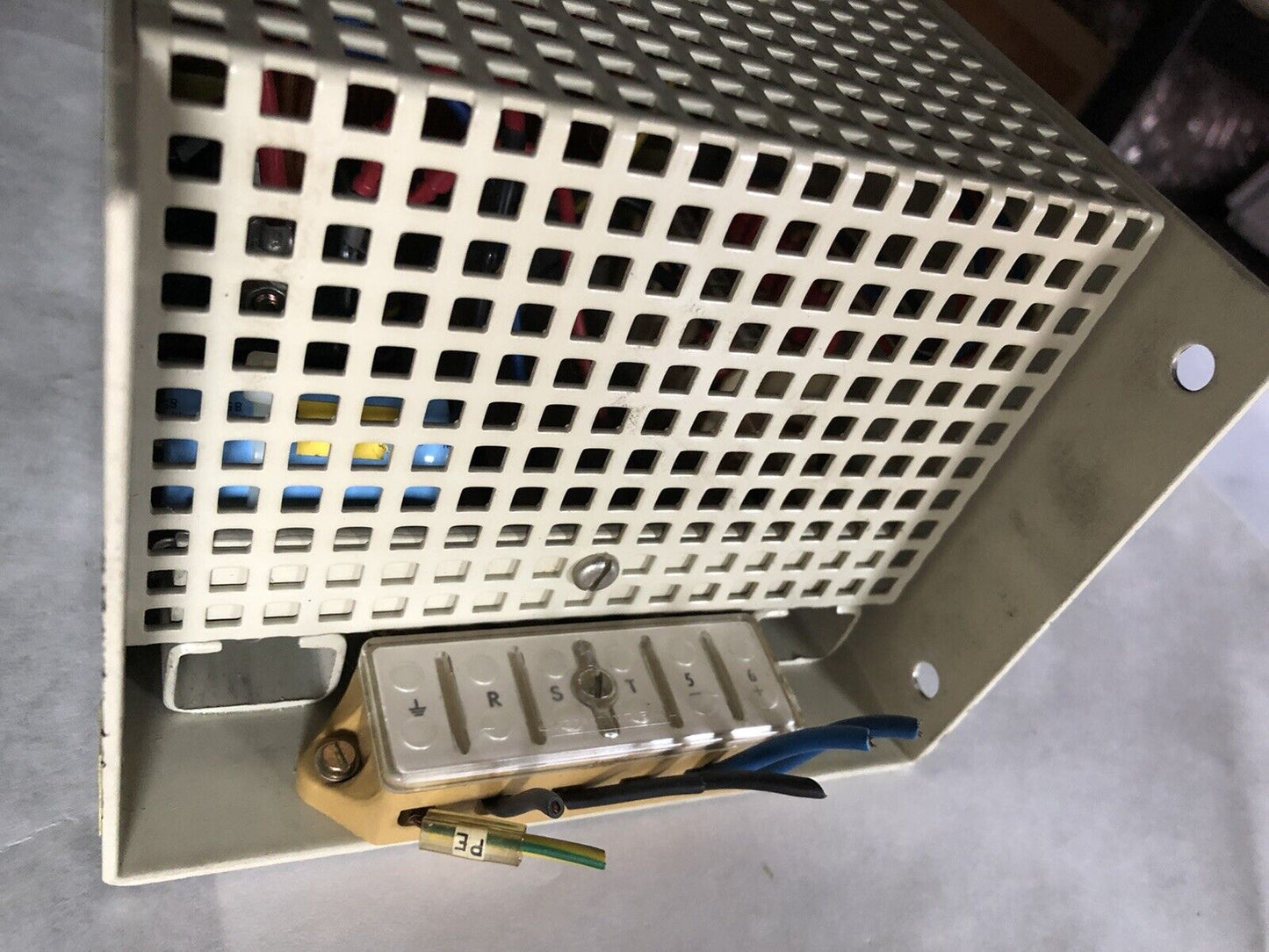 Siemens Twc 24/10 Power Supply, 220/440 V, 24 V, 3X380/415/440V 50Hz,24V/10A,Bs