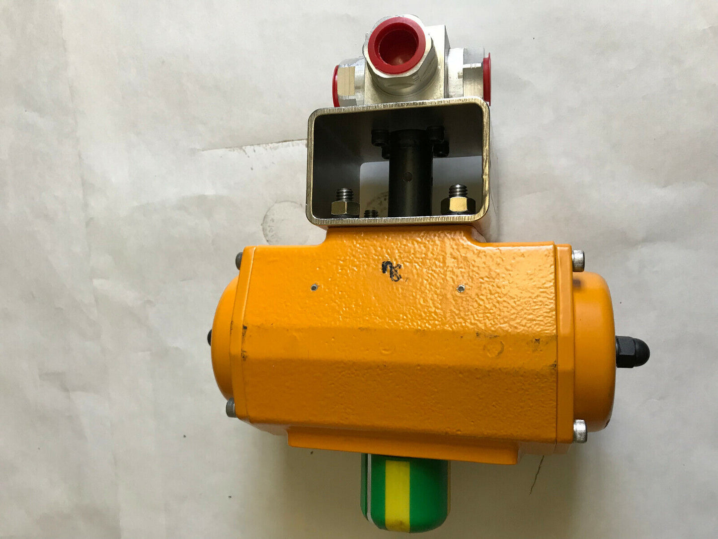 1/2" Npt Dmic Bv3lz0500ba Pneumatic Actuated Valve,4323Za2c,Max 400 Psi,10073,Sf
