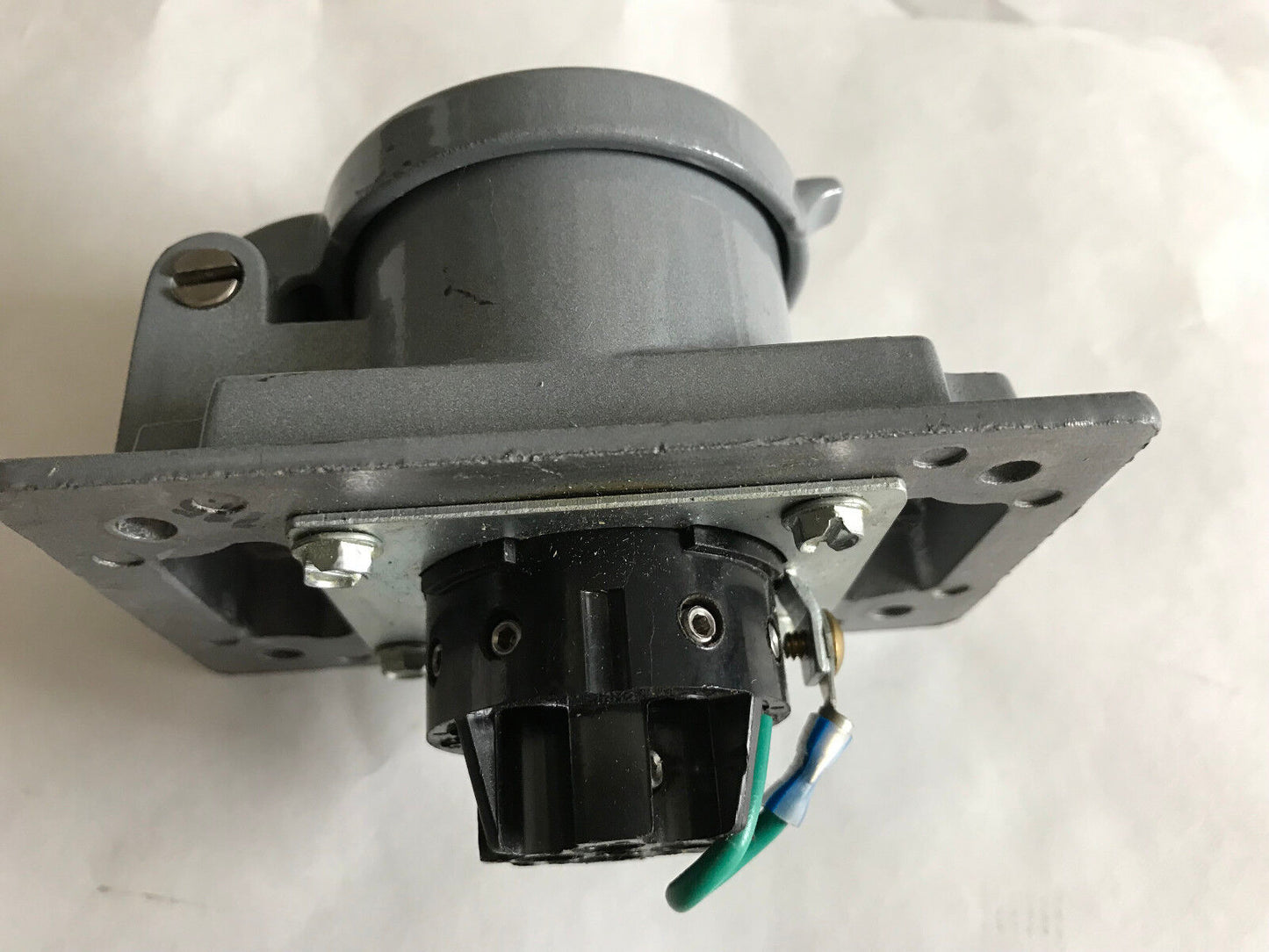 T&B B-10575,Ressellstoll Skr9g,Ska9g Receptacles,20 Amps, 250 Vdc,600 Vac,Sc