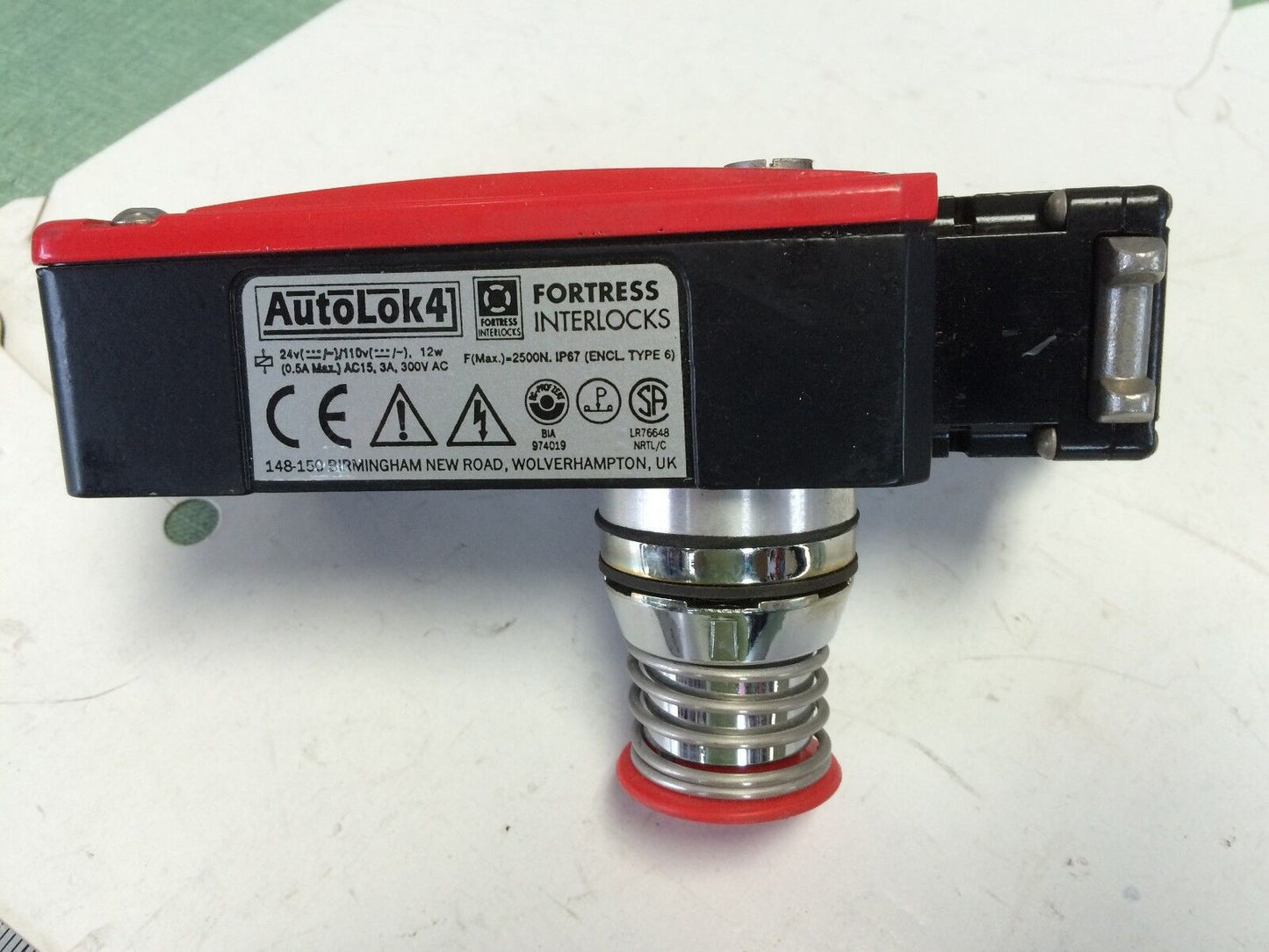 New 1/2" Npt Fortress Interlocks Autolok 4,24/110Vdc, 12W, Ac15,3A, 300Vac,Bp