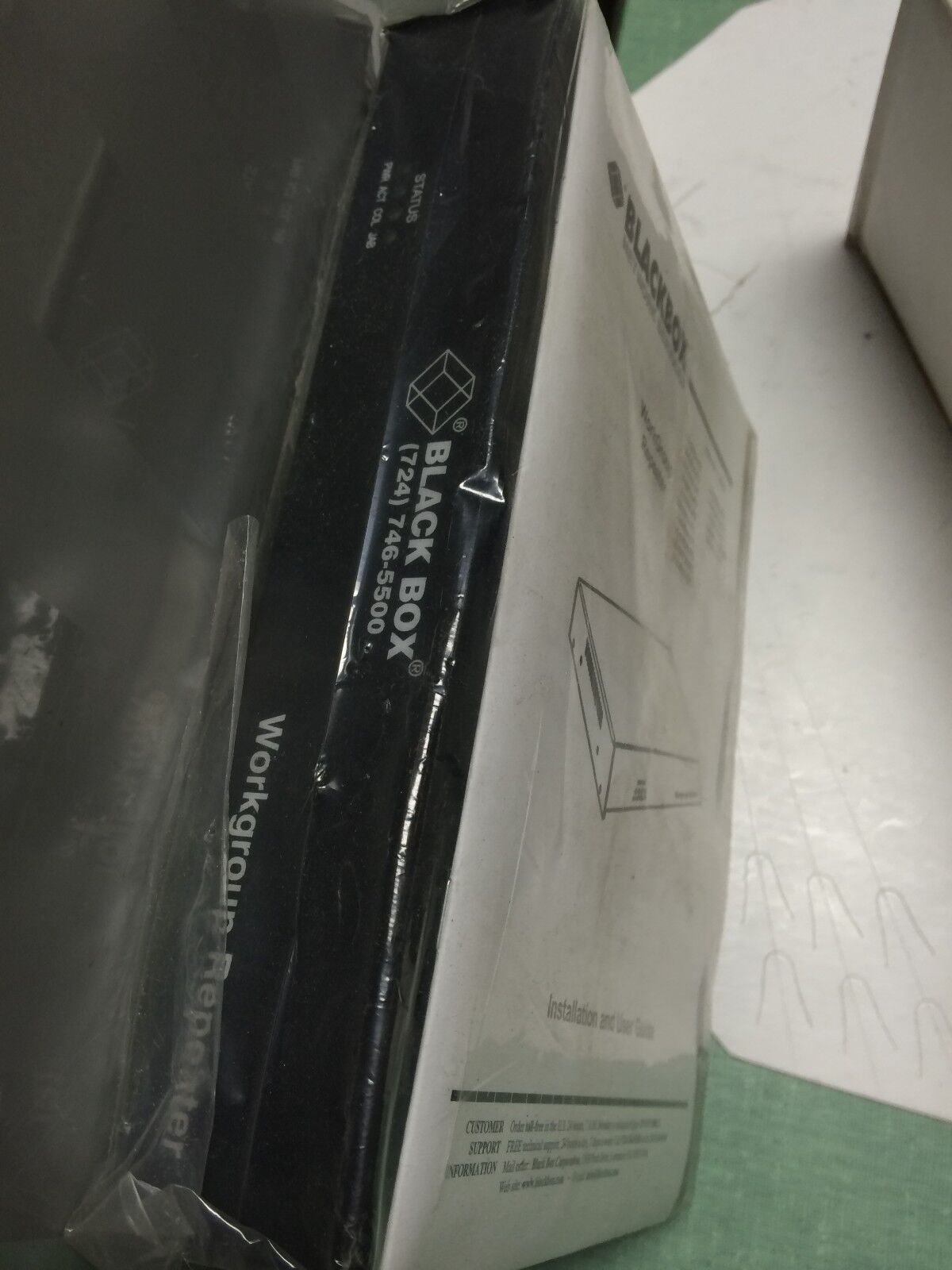 New Black Box Le4200a-R3 Workgroup Repeater Bnc/Bnc,Em