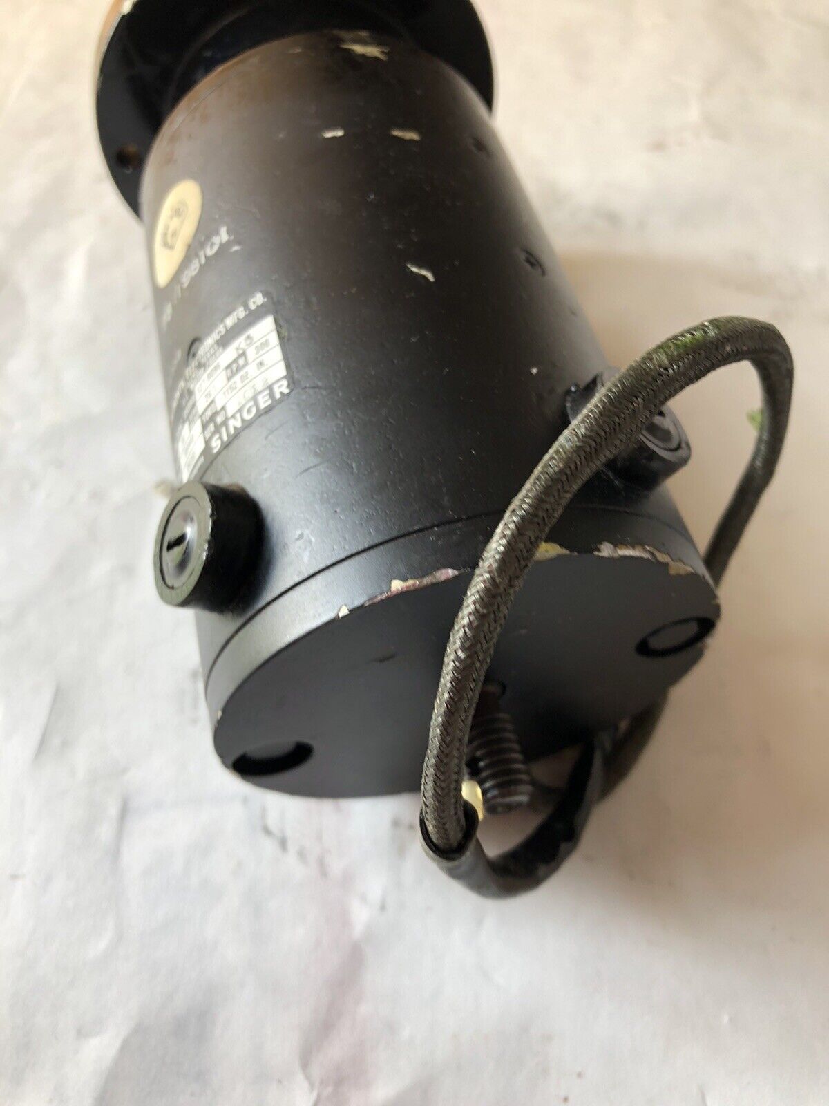 Singer 05088-127-0096 Dc Gearmotor, 26:1 Ratio,981198101,50 Vdc, 300 Rpm,Dl