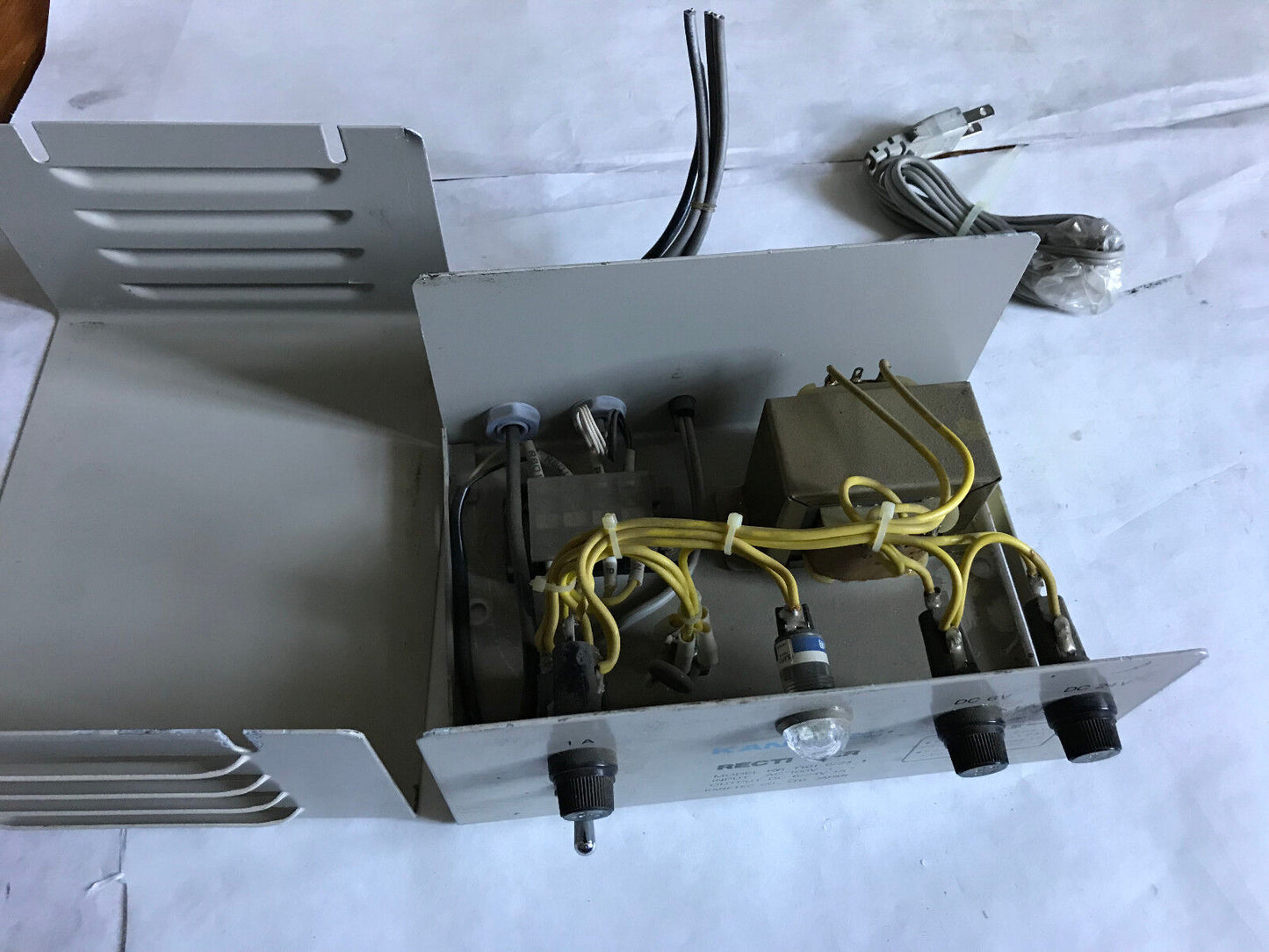 Kanetec Kr-T101-6/24 Rectifier Dc Power For Electromagnetic Holder,Ax