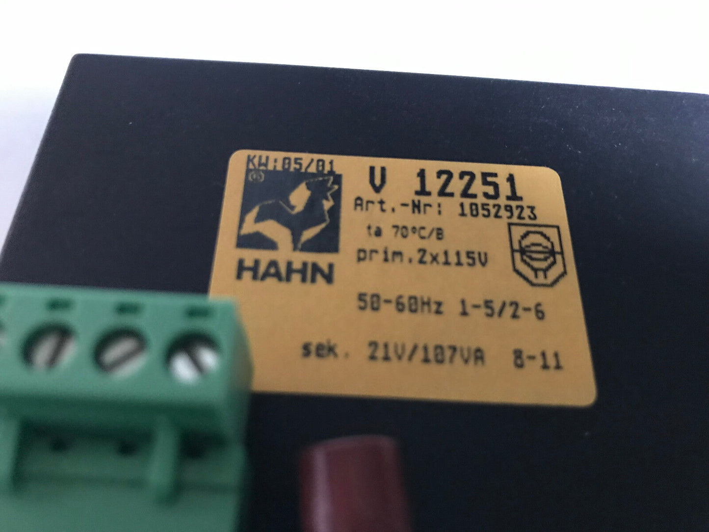 Schmersal Scr Xr-Ac,Hahn V12251 Transformer 230/115Vac Lsrb-243,400Ma,1052923,Sh
