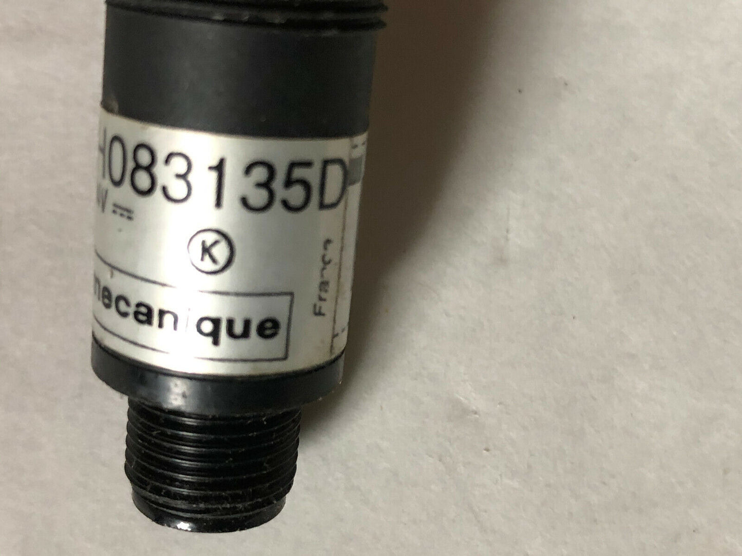 New Telemecanique Xub-H083135d Photoelectric Sensor,Dh