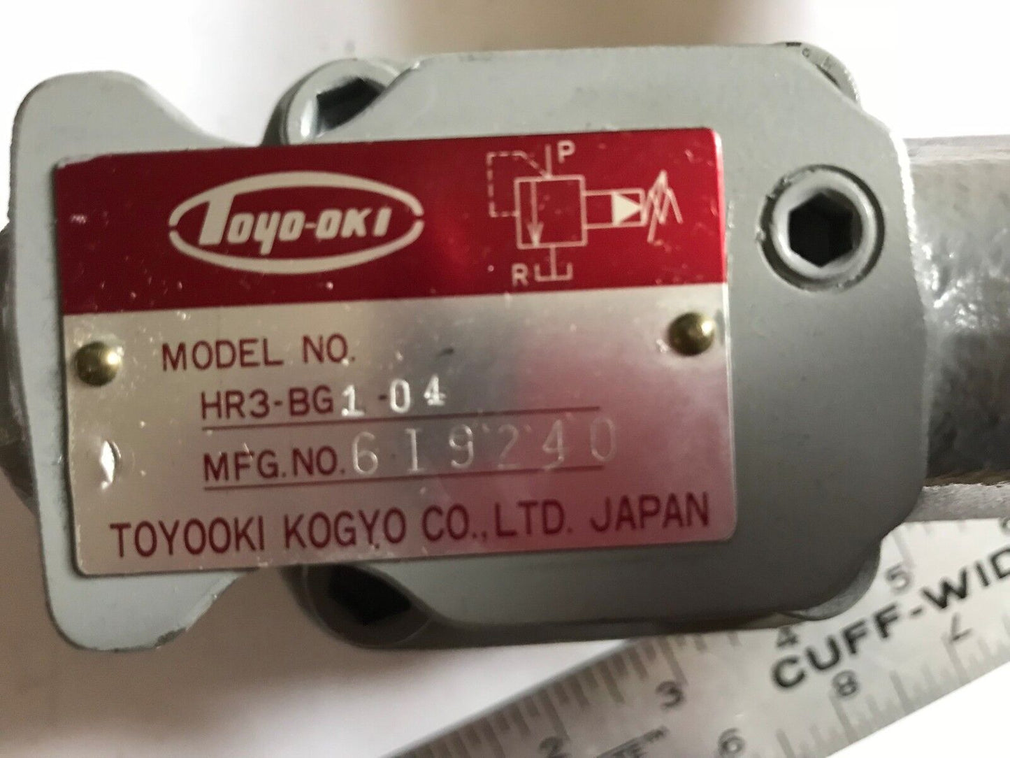 New Toyooki Kogyo Hr3-Bg1-04,6I9240 Directional Control Valve,Al