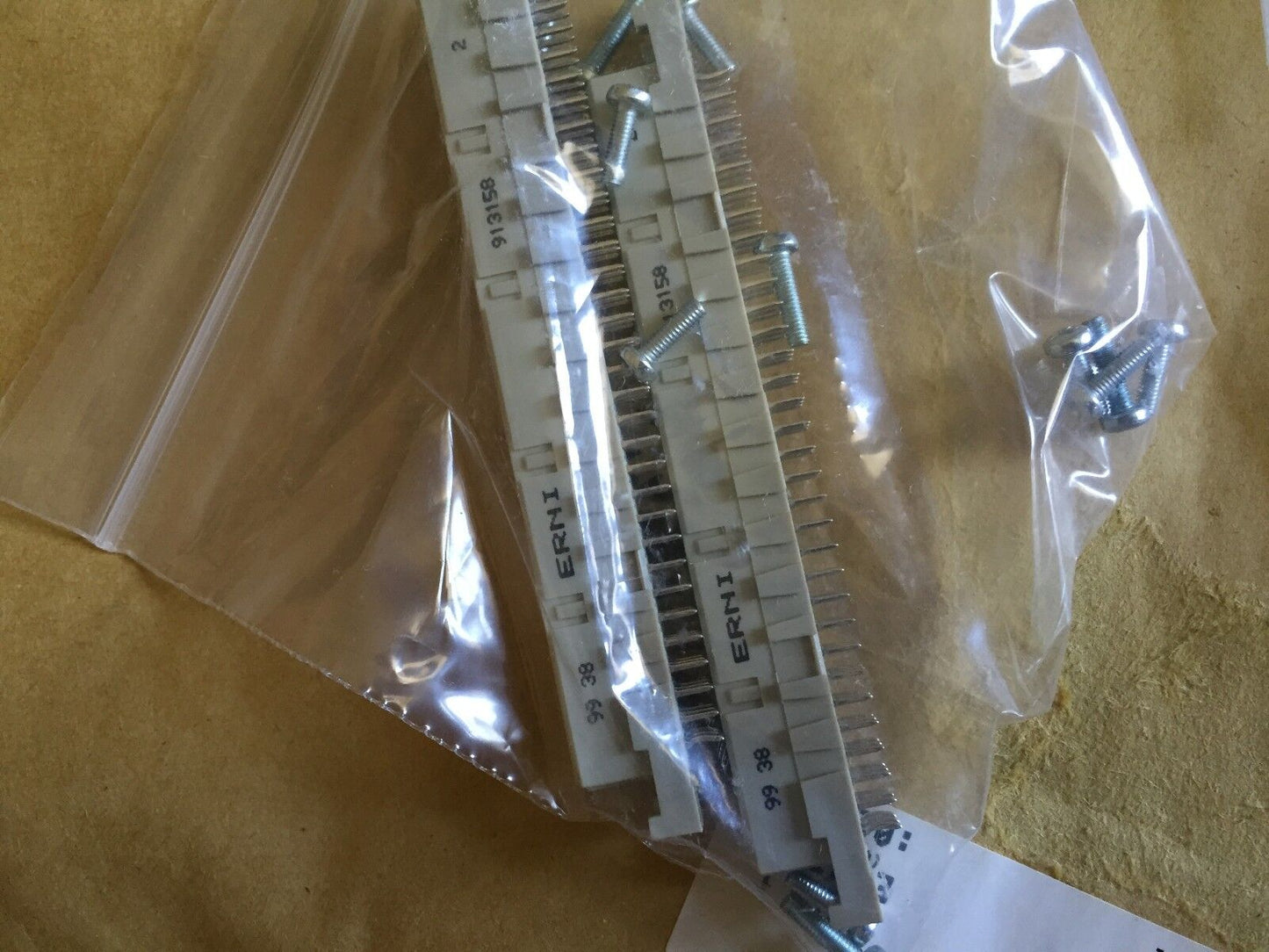 New Siemens 2589739-8001,Erni 913158 Support Rail P2 9Slot 575,Ew