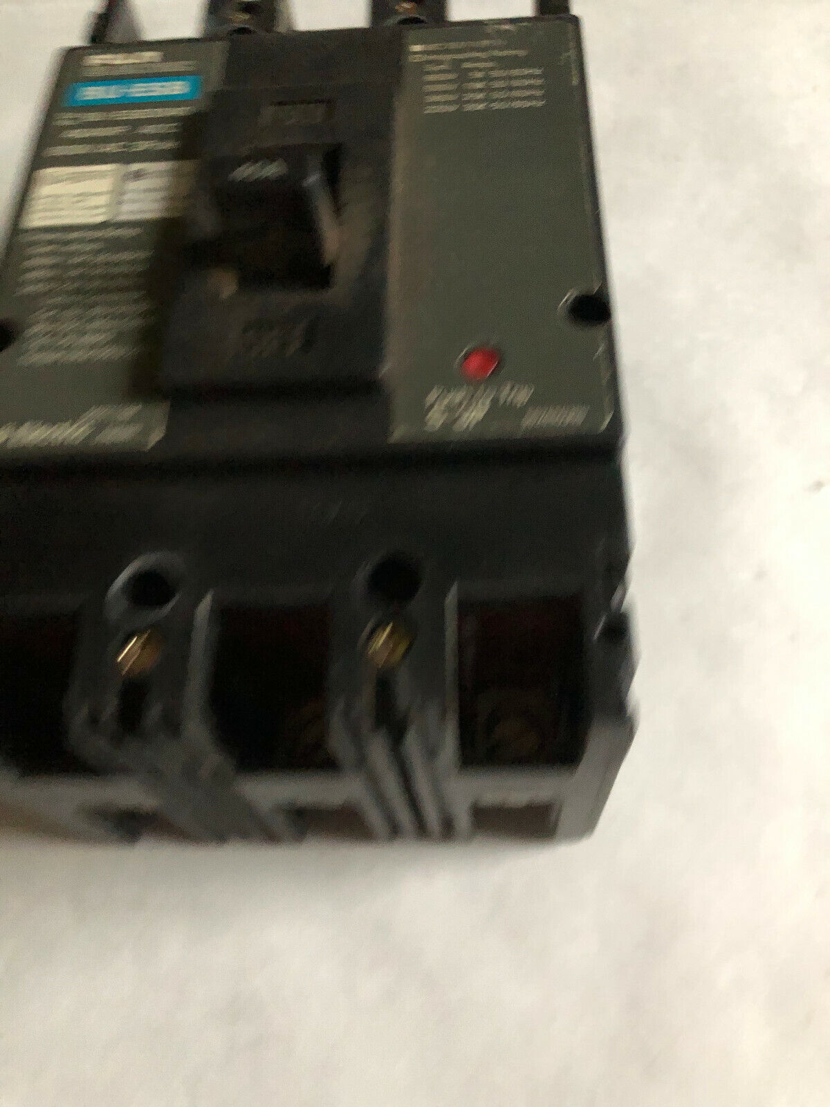 Fuji Electric Bu-Esb Circuit Breaker, Bu-Esb3040, 40 Amp, 600V Ac, 3 P,Di