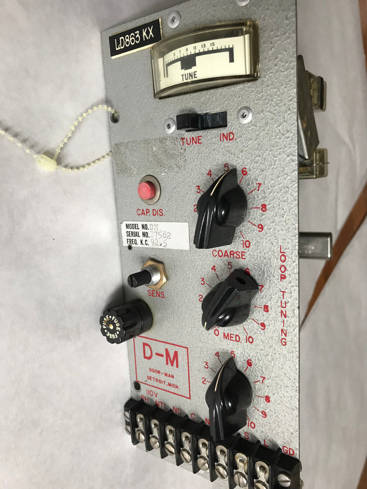 Door-Man D-M,Door-Man Dm Loop Control Module D-M Freq K.C 92.5,110V,Ld863kx,Sa