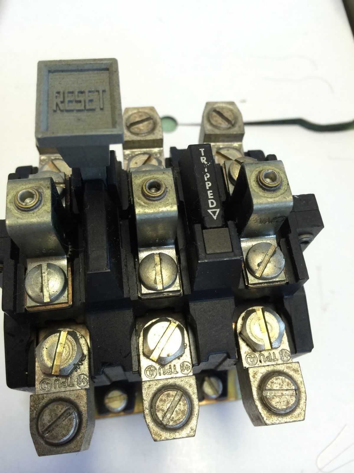 Allen Bradley 592-C0v16 B Relay 595-A02,Bc