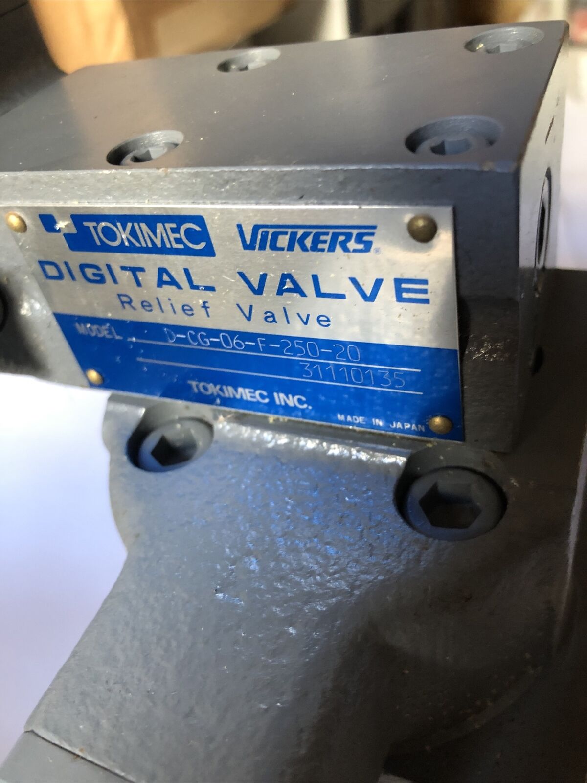 New Tokimec Vickers D-Cg-06-F-250-20 Hydraulic Digital Relief Valve 3110135,De