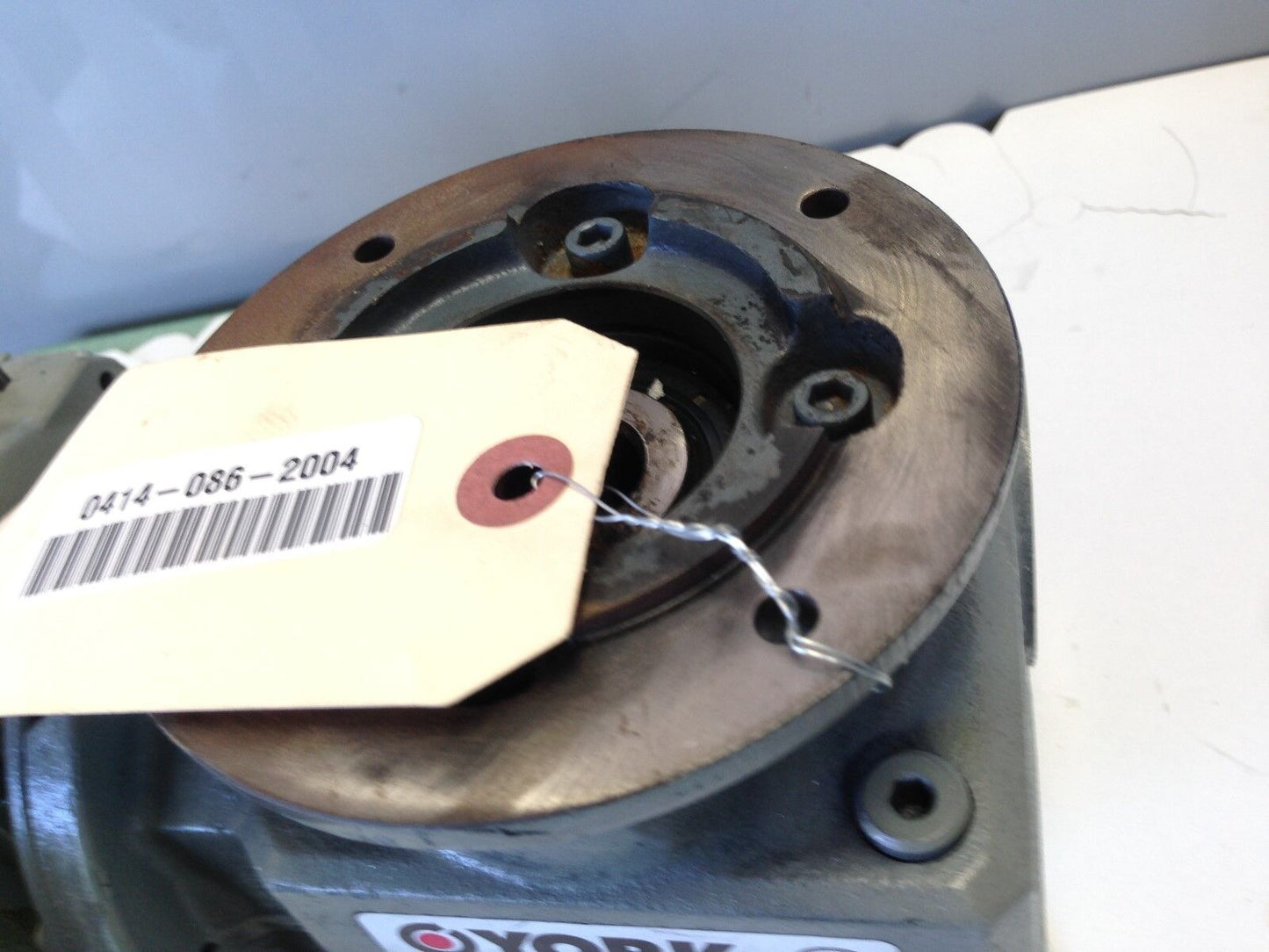 New Sew-Eurodrive Saf37 Dt71d4 Gear Motor Drive,3Phase,.37 Kw,277/480V,Rpm 17,Am