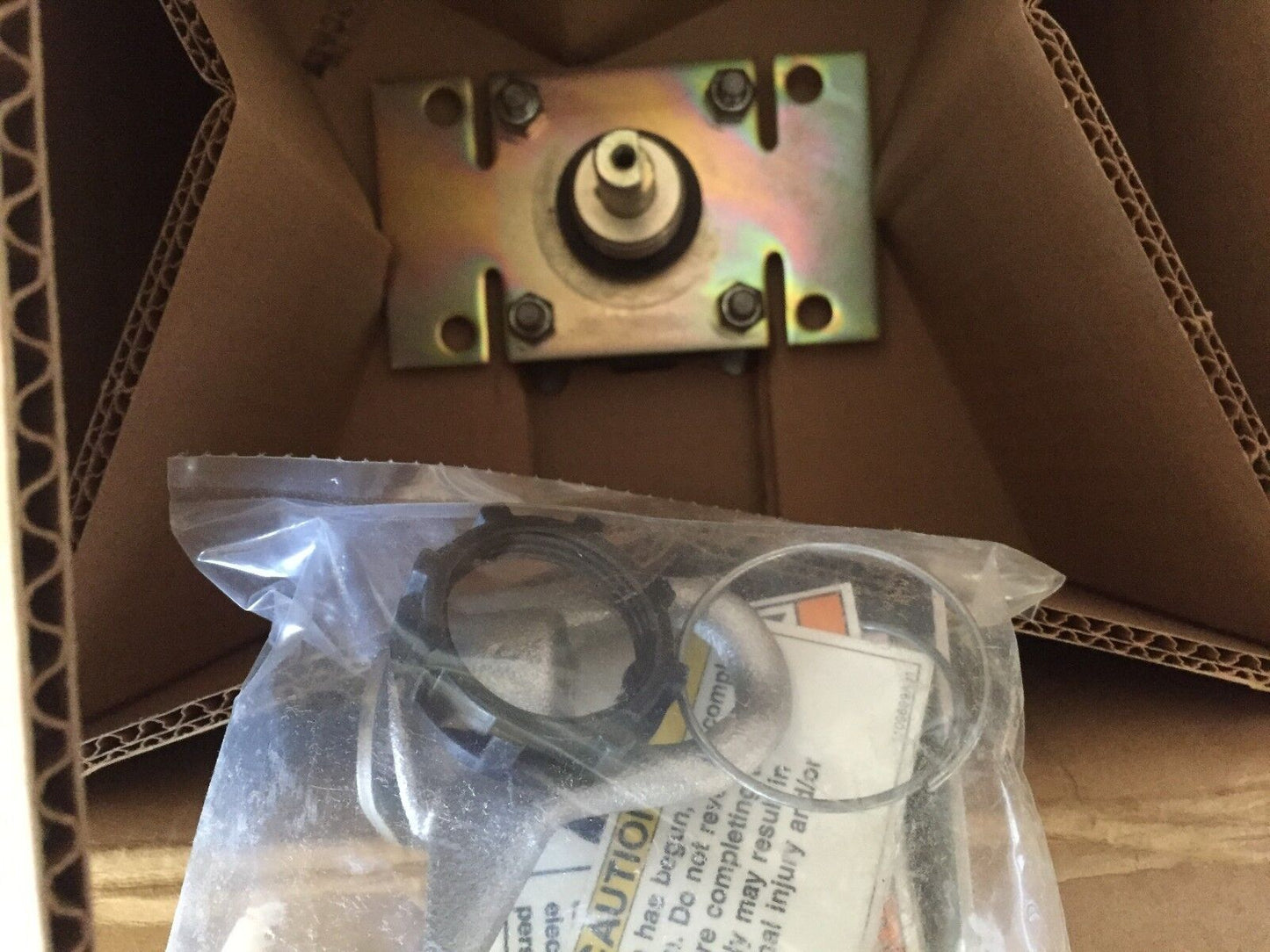 New Cooper 2200912C61m Power Systems Loadbreak Switch 3Ph,15Kv,600A,Cg
